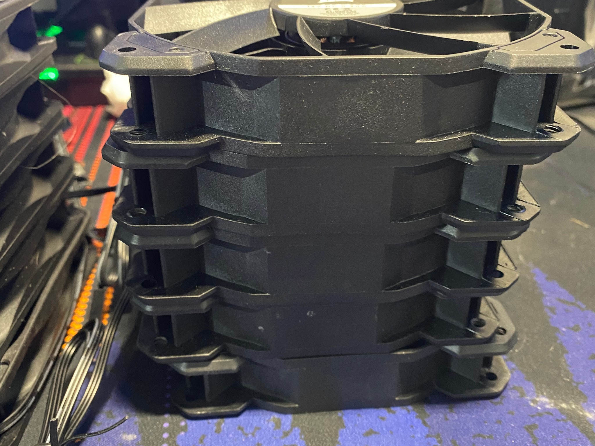 6x Corsair SP120 Elite, 120mm Hydraulic Bearing Case Fan with CORSAIR AirGuide Technology