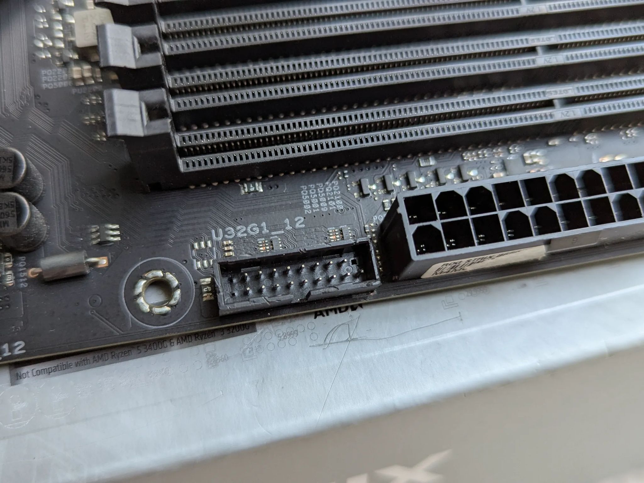 Asus ROG Strix B550-A Gaming & Ryzen 5 3600