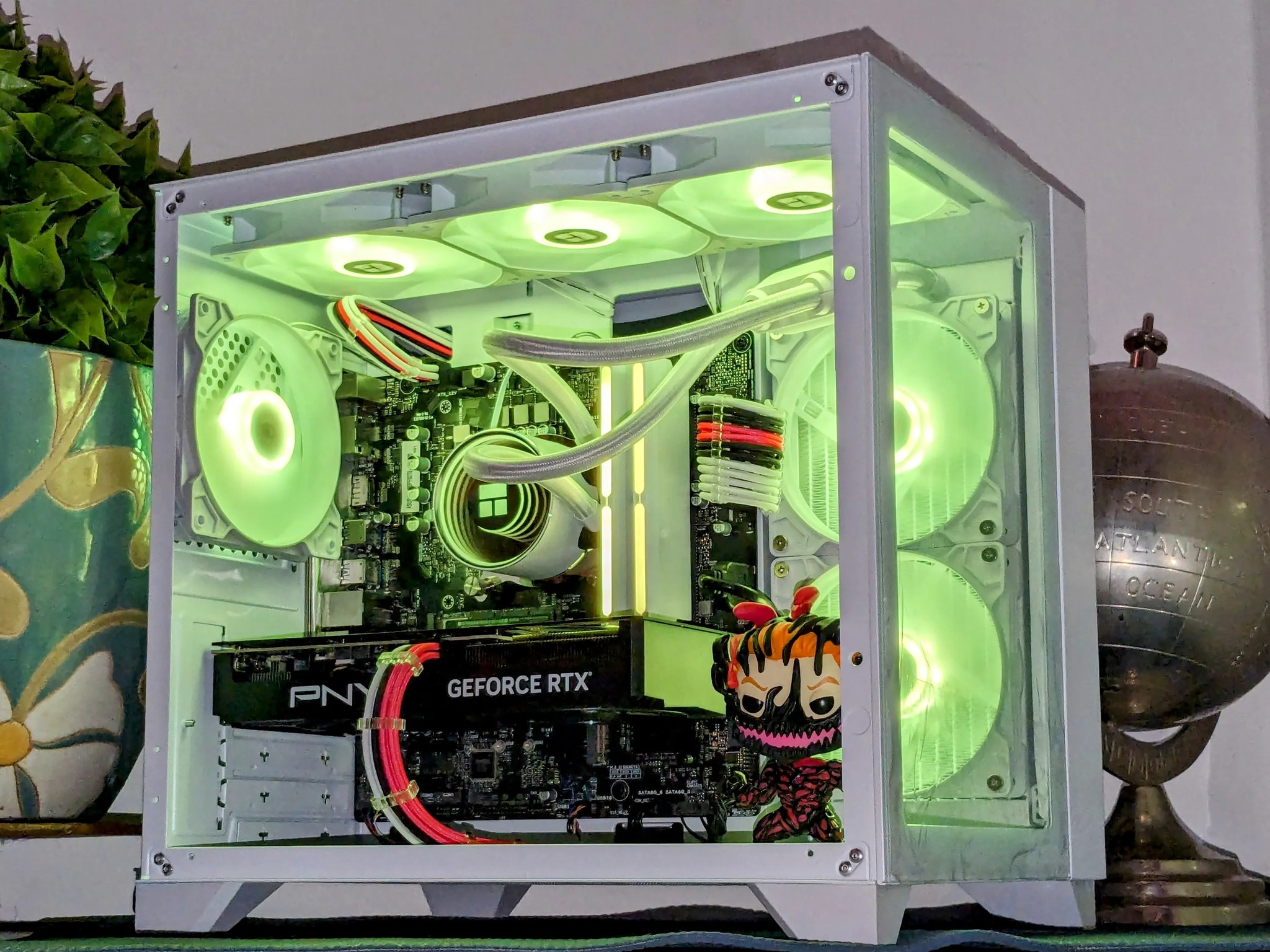 (Liquid🌊Cooled) RTX 4070 12GB| I7-11700F| 32GB Ram(DDR4)| 1TB Samsung NVMe/SSD| Windows 11