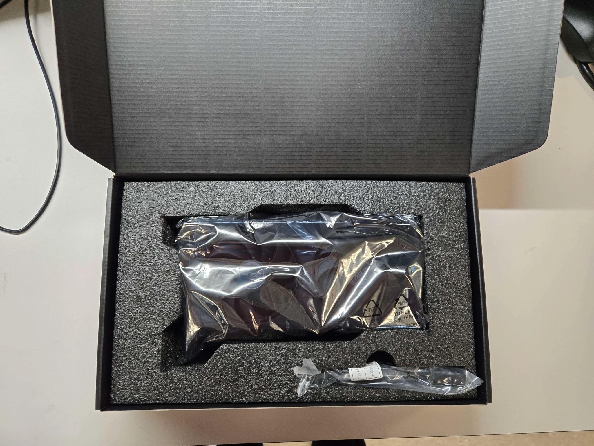 ASUS Dual GeForce RTX™ 4070 SUPER OC Edition 12GB GDDR6X