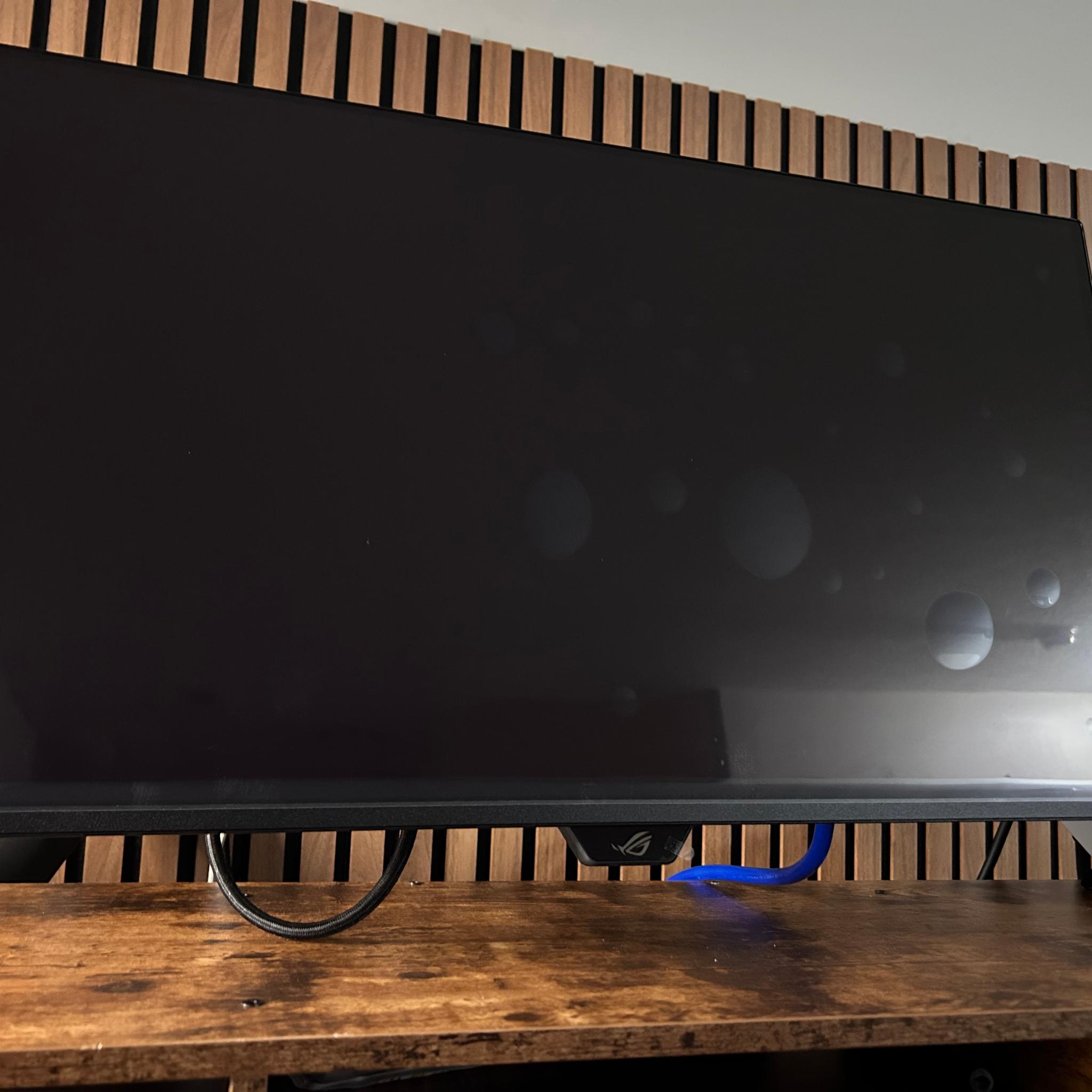ASUS ROG Strix QD-OLED (240hz) 4K (3840x2160) Gaming Monitor (PG27UCDM) (ONLY 3 DAYS USED)