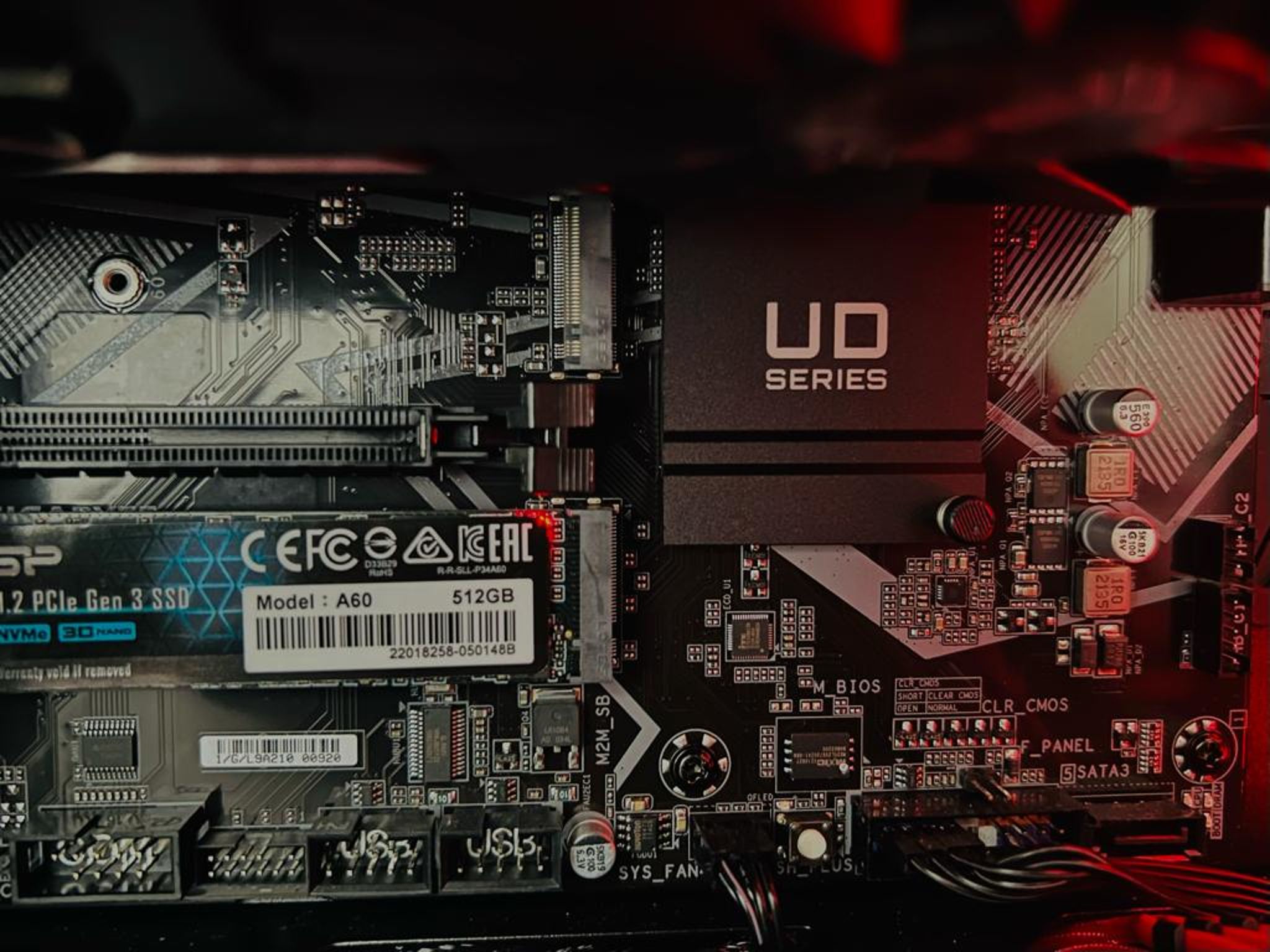 Core i3-10105f - RX 580 4GB - Custom Gaming PC - Desktop - 16gb ddr4 RAM - Budget Gaming PC - RGB.
