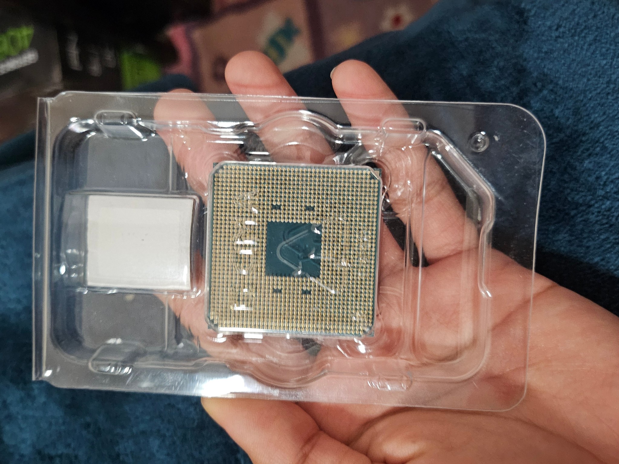 AMD Ryzen 5 3600 6-Core 12-Thread CPU | Working when pulled| Good Condition
