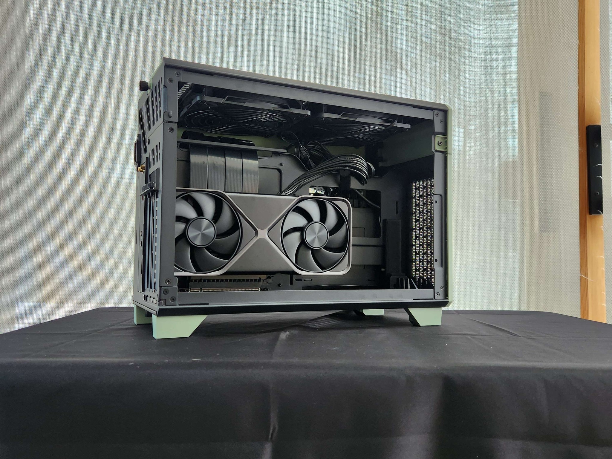 🍀RTX 5070 | Ryzen 7 7700 | 32GB DDR5 | 2TB NVMe | WiFi | SFF | Windows 11
