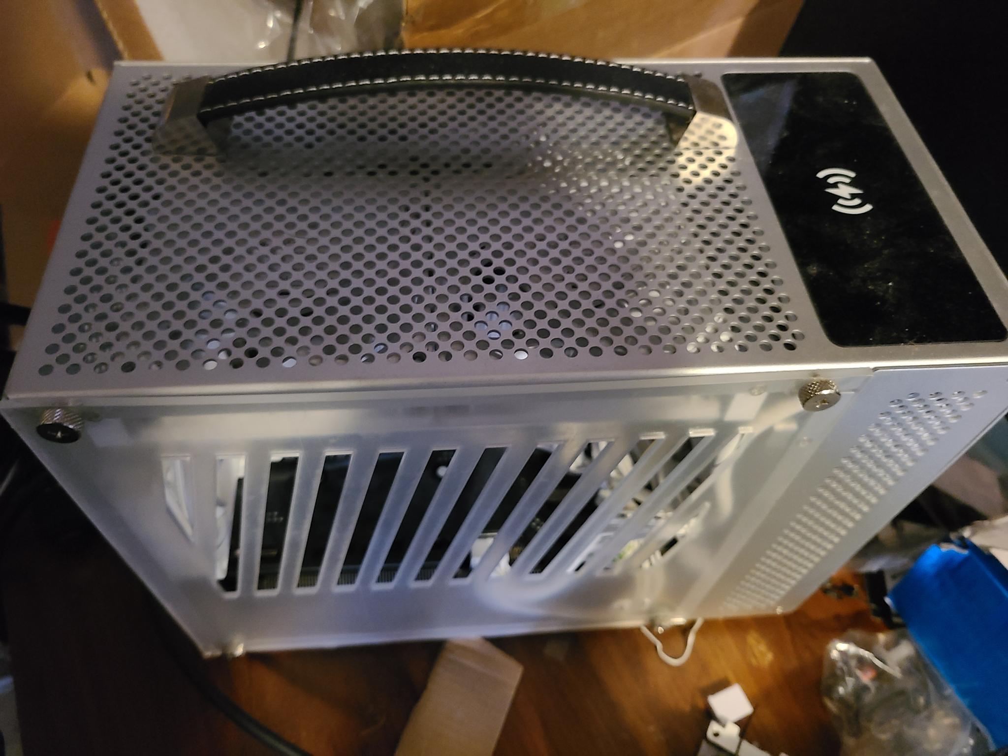 Ryzen 5600/b550/ARC b570 10gb/32gb ram mini itx lunch box