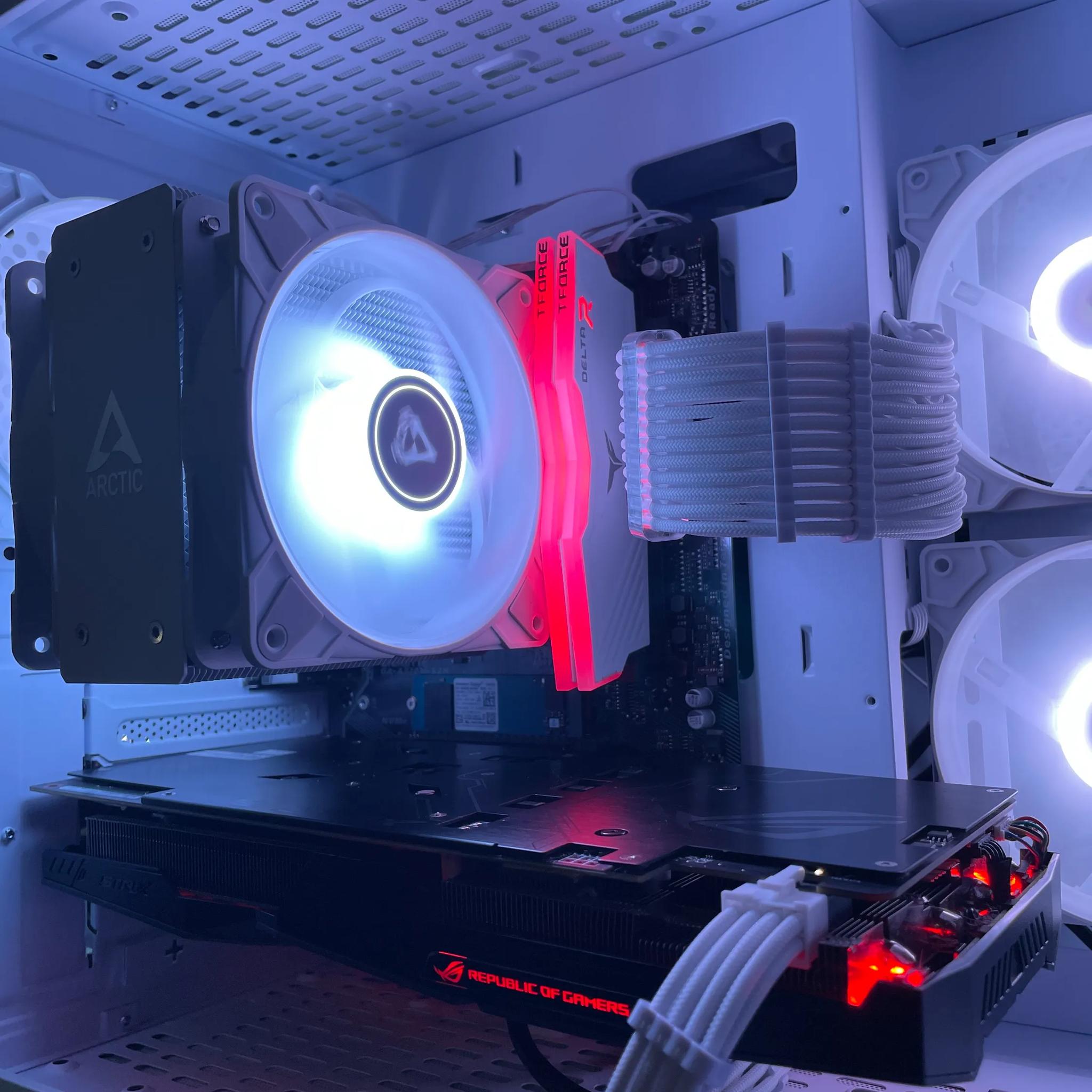 🧊Ice🐦‍🔥 |1080p Gaming Pc | Asus Rog Strix GTX 1060 6gb | Ryzen 5 2600 | 16gb DDR4 3600mhz|
