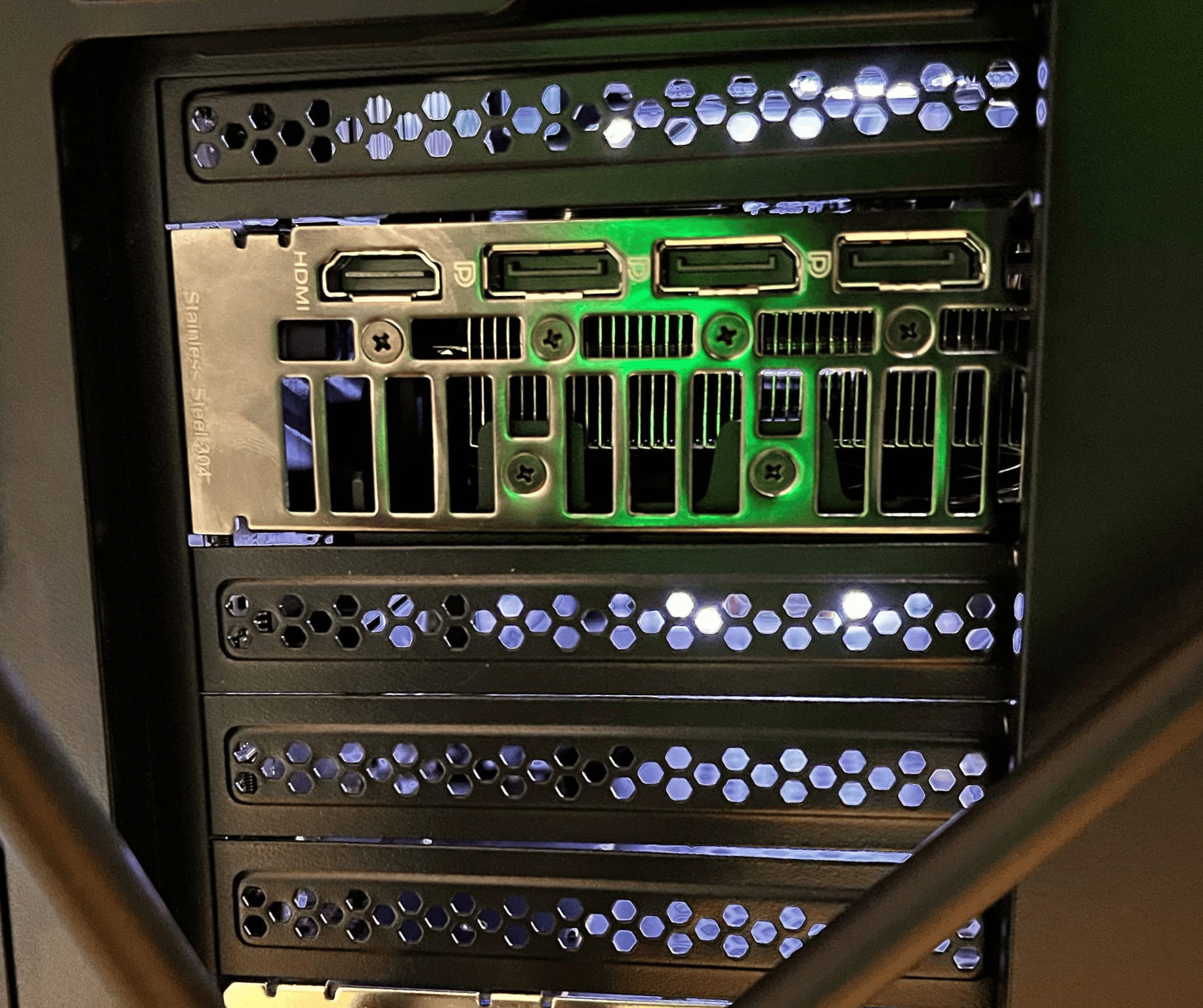 The Matrix 1080p lite 1440p 5600x/MSI B550/32g ddrr4/4060/1 TB NVME