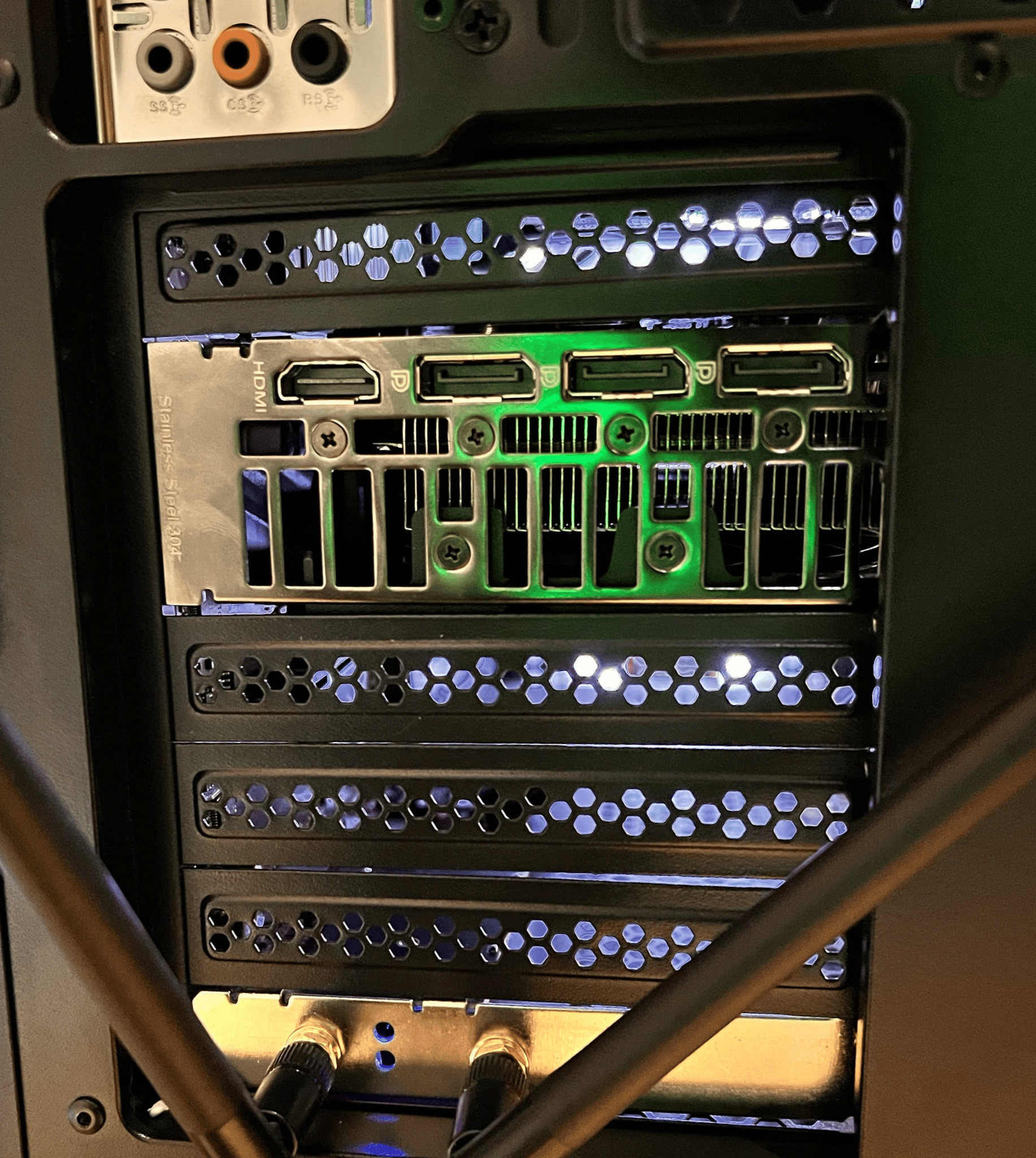 The Matrix 1080p lite 1440p 5600x/MSI B550/32g ddrr4/4060/1 TB NVME