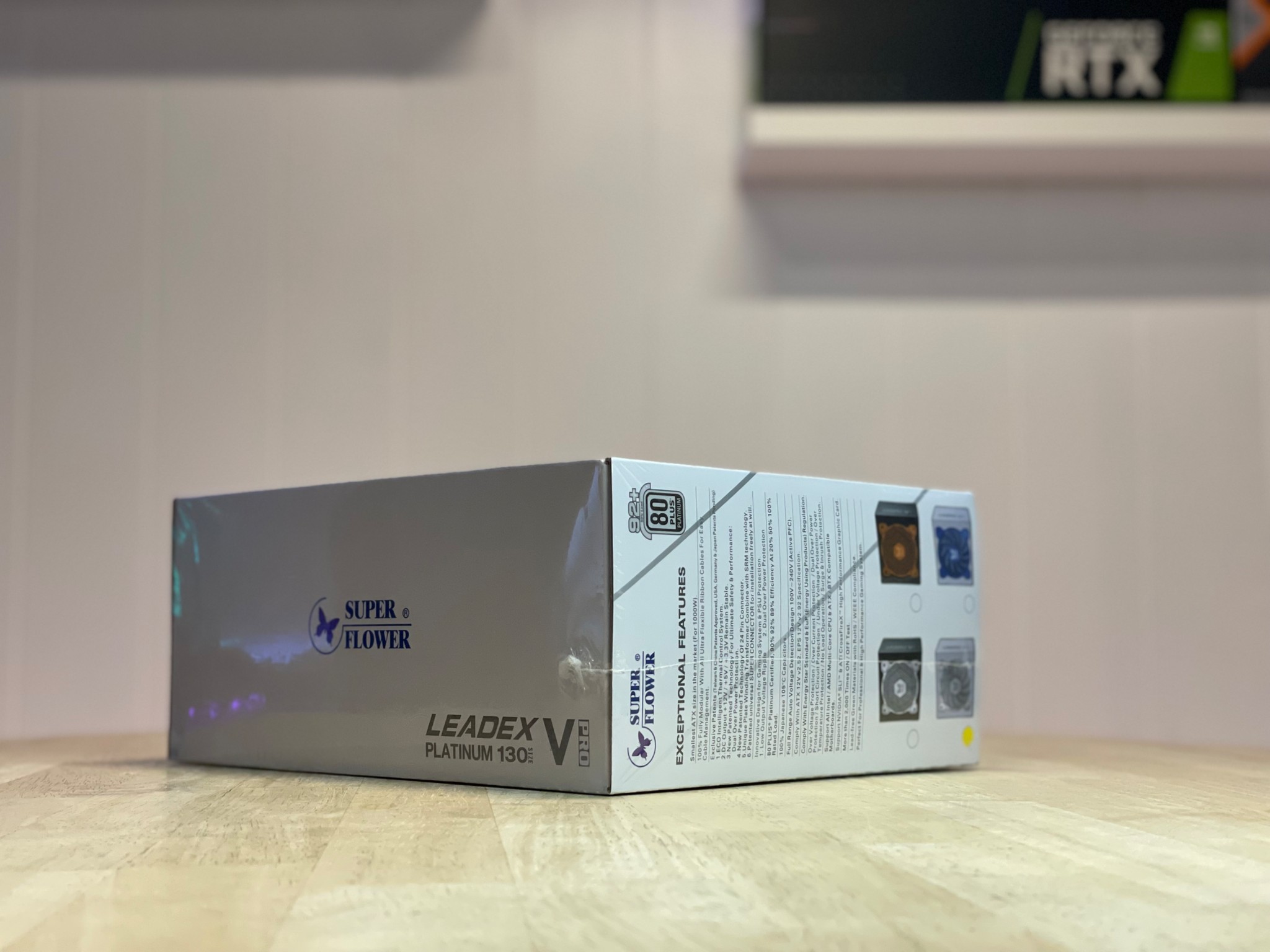 (Brand new sealed) 850W 80+ Platinum Fully Modular Superflower Leadex White Edition