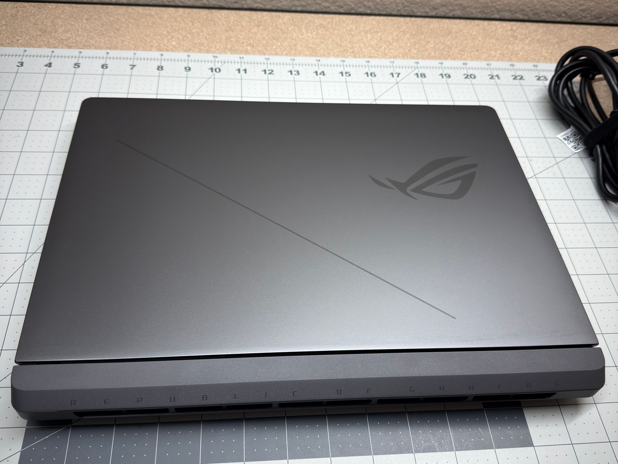 ASUS ROG STRIX G16 Gaming Laptop • RTX 4060 • Intel i7-14650HX