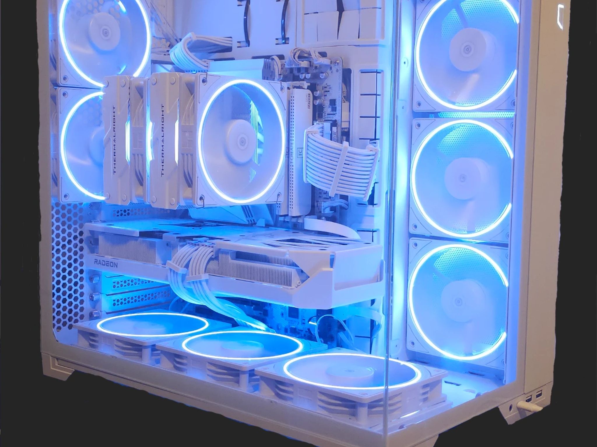 Radeon RX 9070 XT Custom Gaming PC - Ryzen 5 9600X