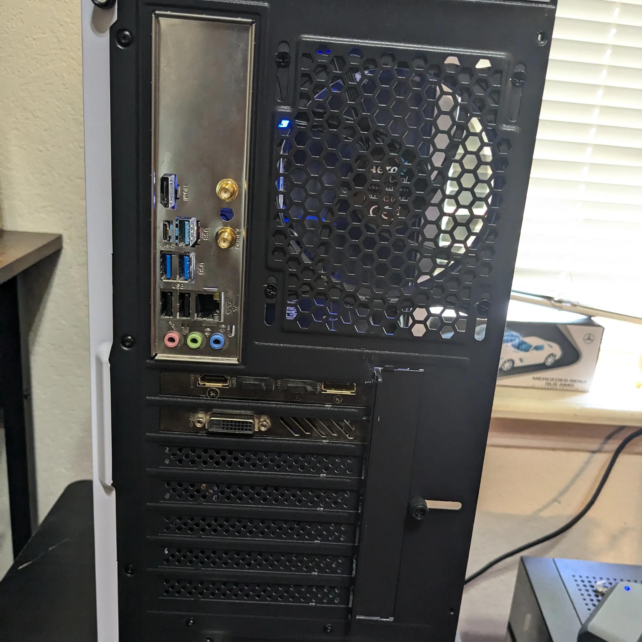 FREE SHIP || i5-8500, RX 580 8GB 2304SP, 480GB SSD, 16GB RAM, 650W PSU, RGB, WiFi, Win10