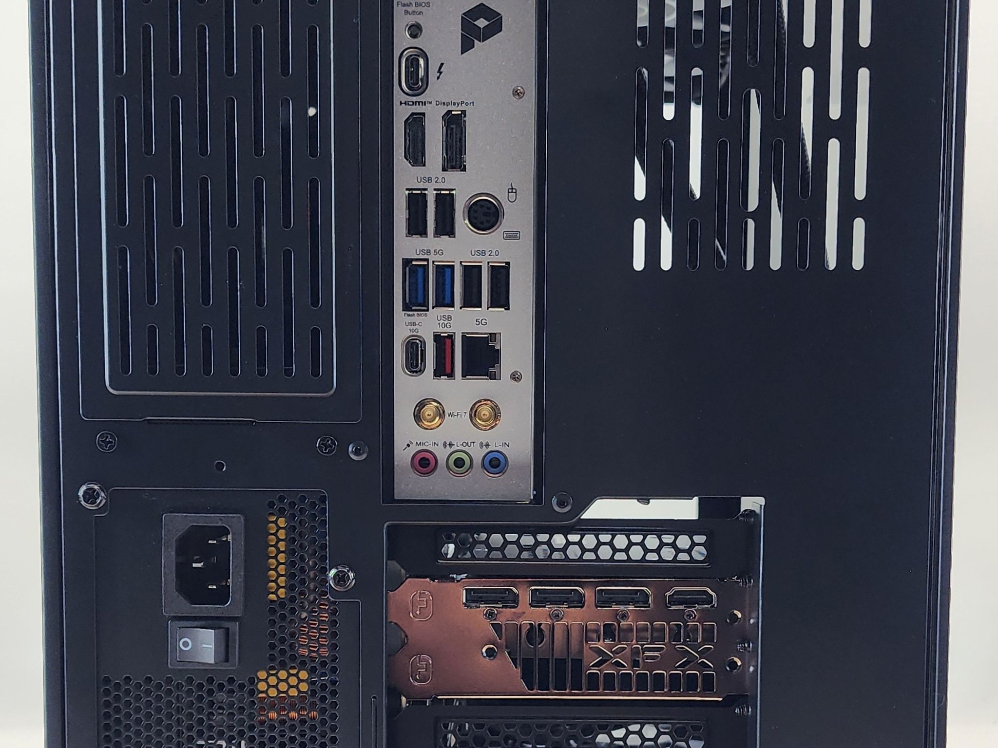 Gaming PC Ultra 7 265KF 32GB RAM 2TB SSD RX 7800 XT 16GB Windows 11 Computer