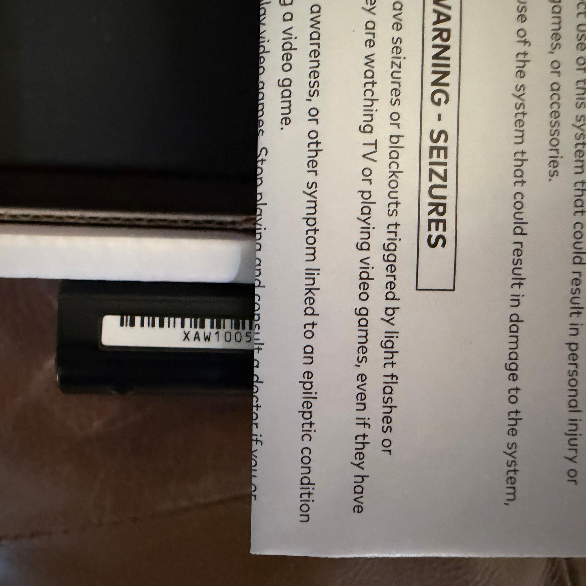 Nintendo Switch HAC-001 low serial number (XAW1005…)