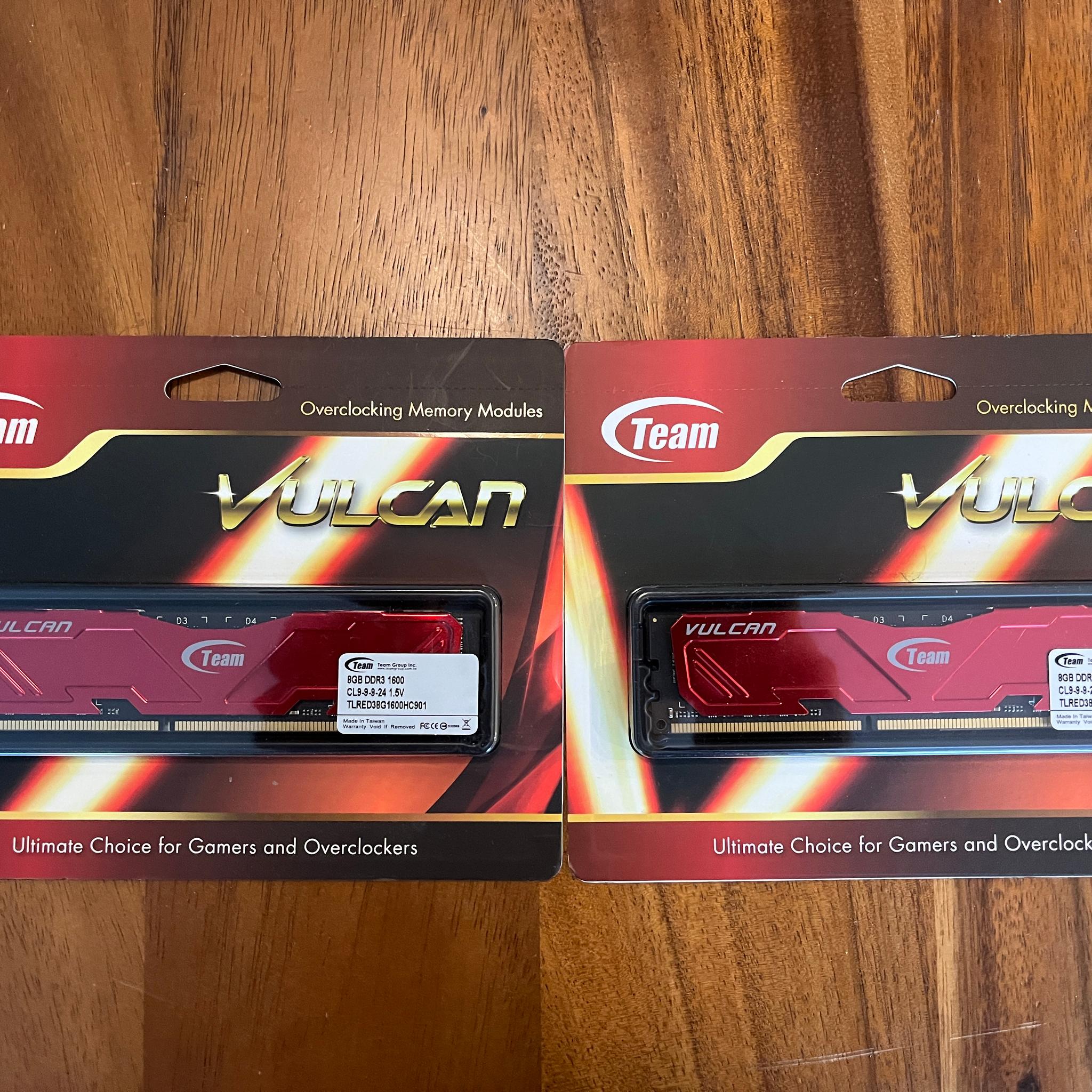TEAM Vulcan 2X8GB 16B PC3-12800 DDR3 1600MHZ CL9 TLRED38G1600HC901 GAMING RAM