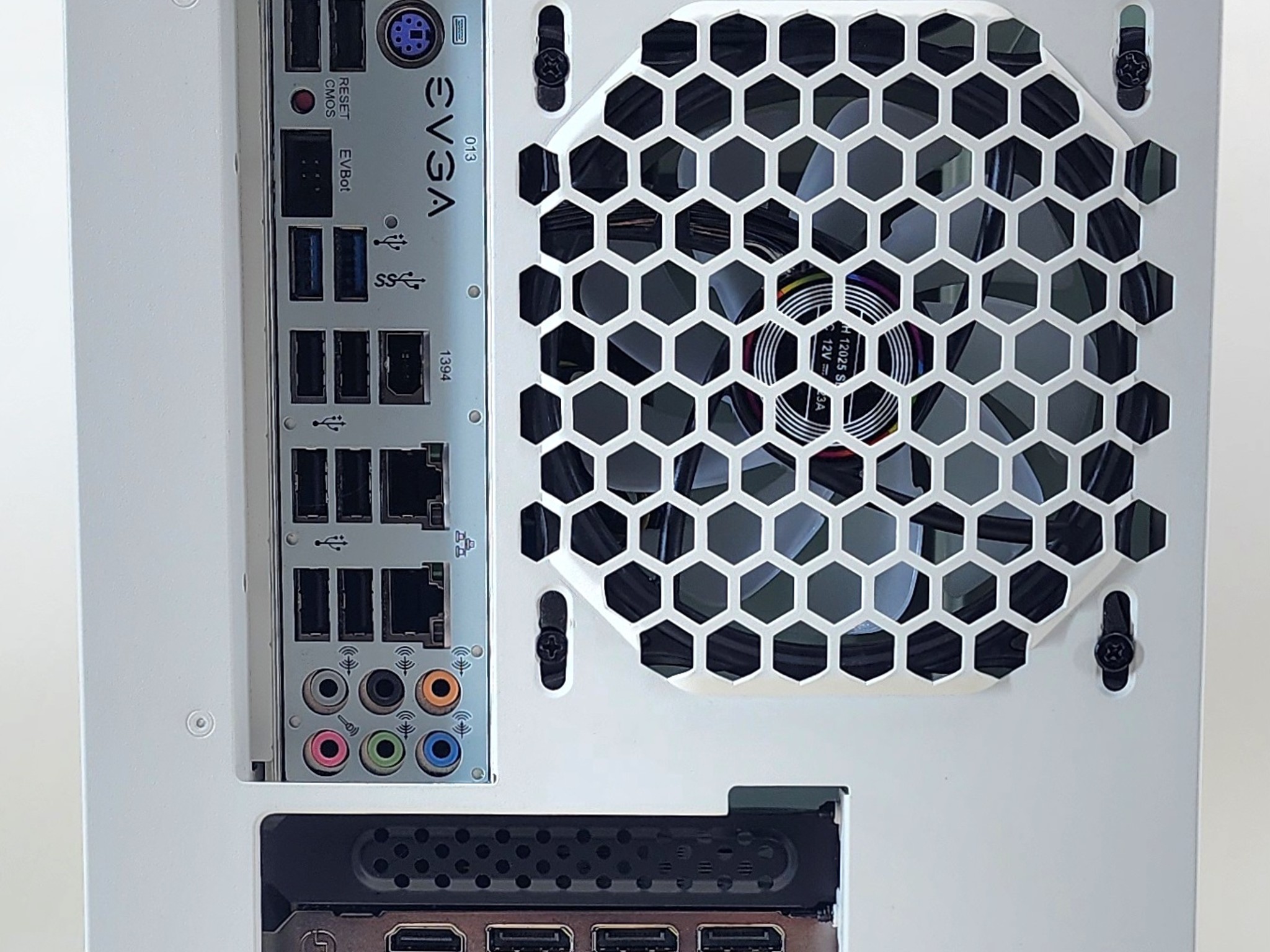 Gaming PC i7-950 16GB RAM 128GB SSD + 500GB HDD RX 570 8GB Windows 11 Computer