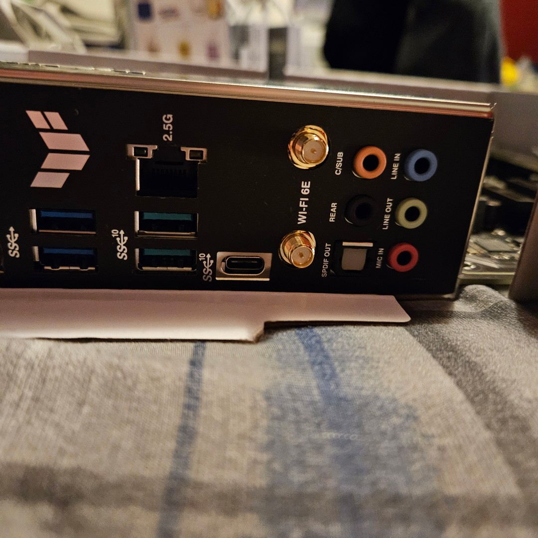 Asus TUF Gaming Z790-Plus Wifi and Intel Core i5-13600k | Jawa