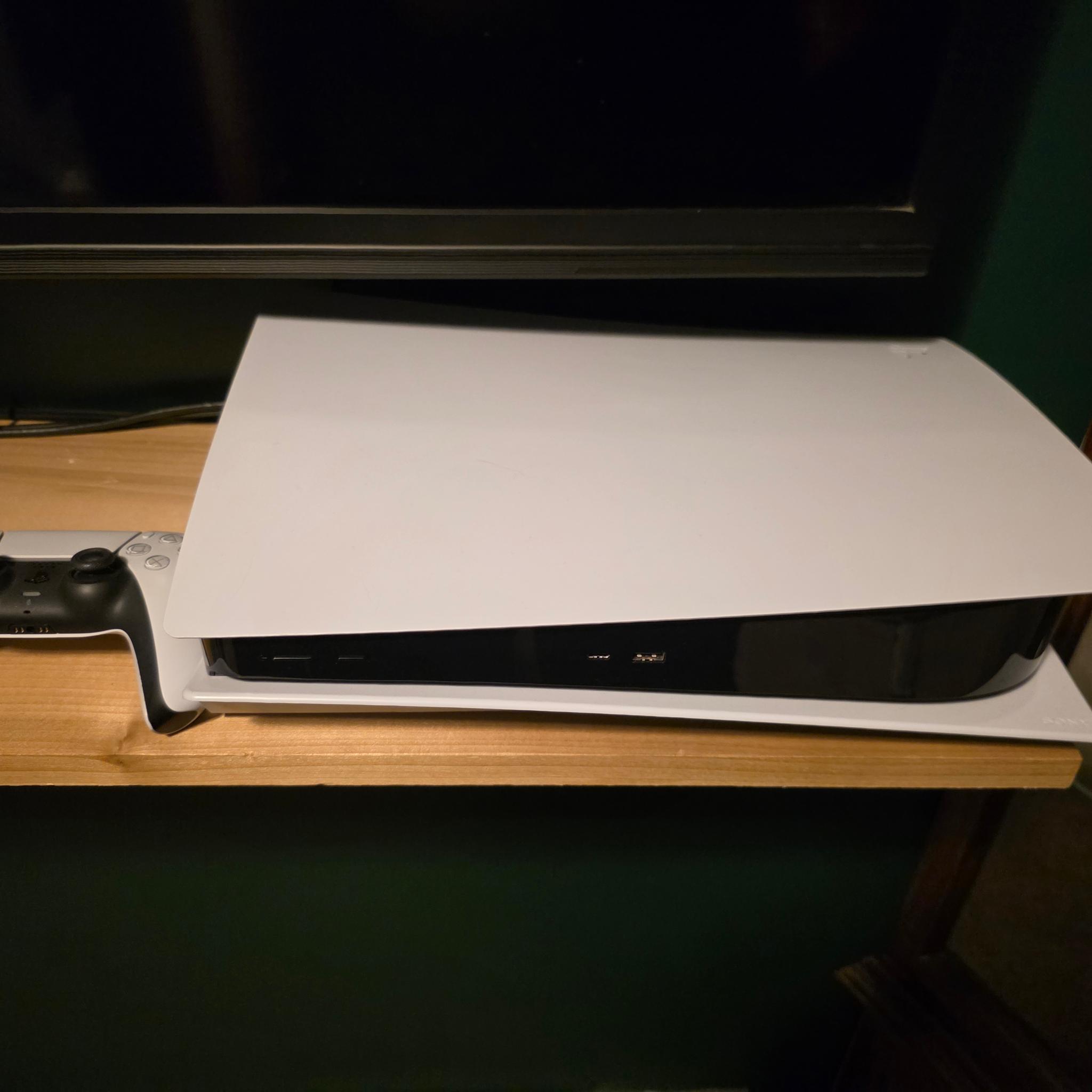 Sony PlayStation 5 Console – Excellent Condition – Fully Tested