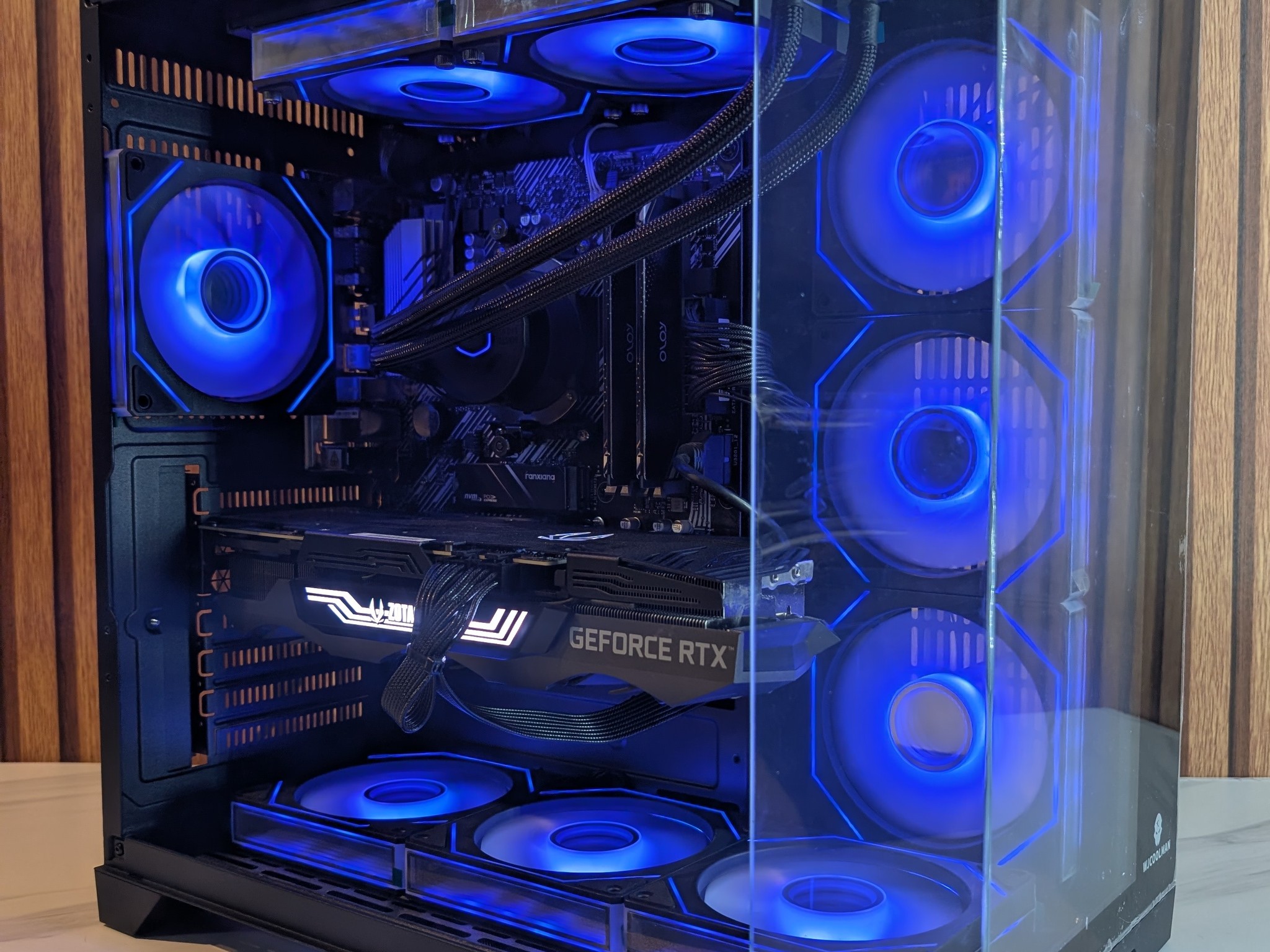 RTX 3080 | RYZEN 5 5600G | 1TB NVME | 240MM AIO | 16GB DDR4