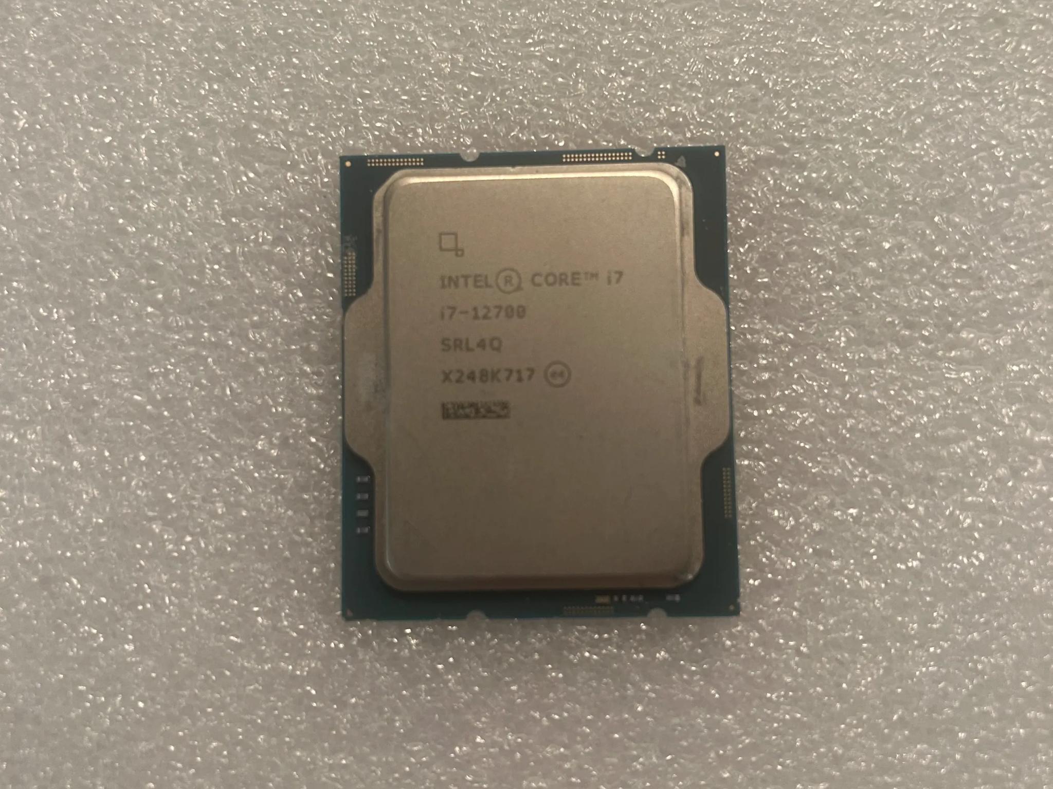 Intel Core i7 12700