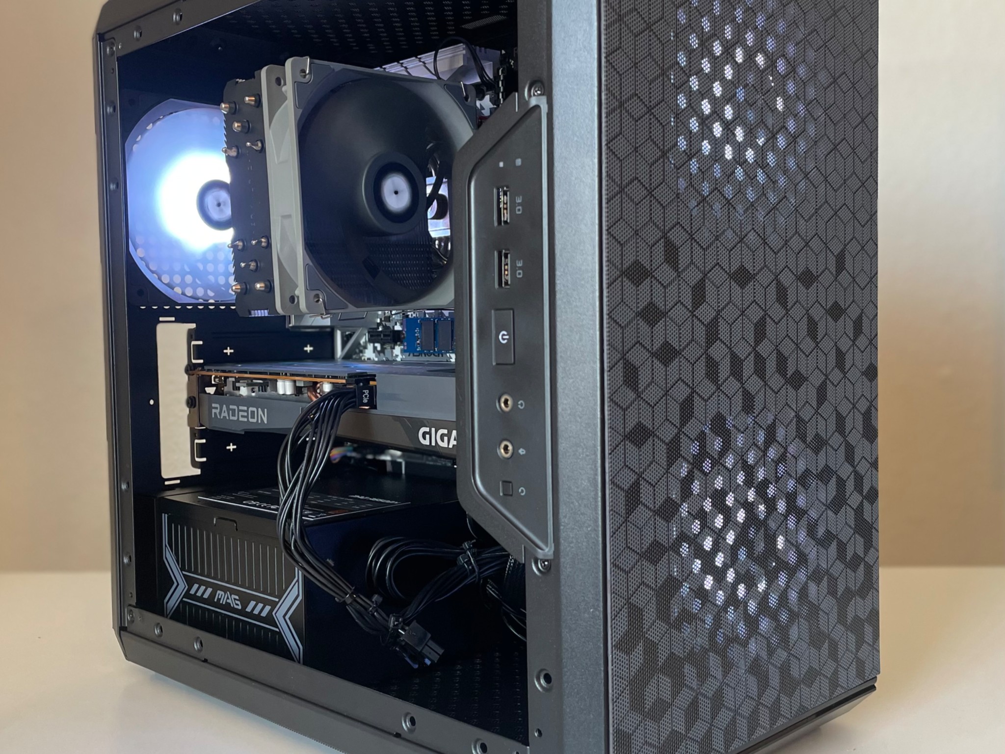 150+ FPS Budget Gaming PC : Ryzen 5 3600X, 6600 8GB, 1 TB NVMe, 16 GB RAM
