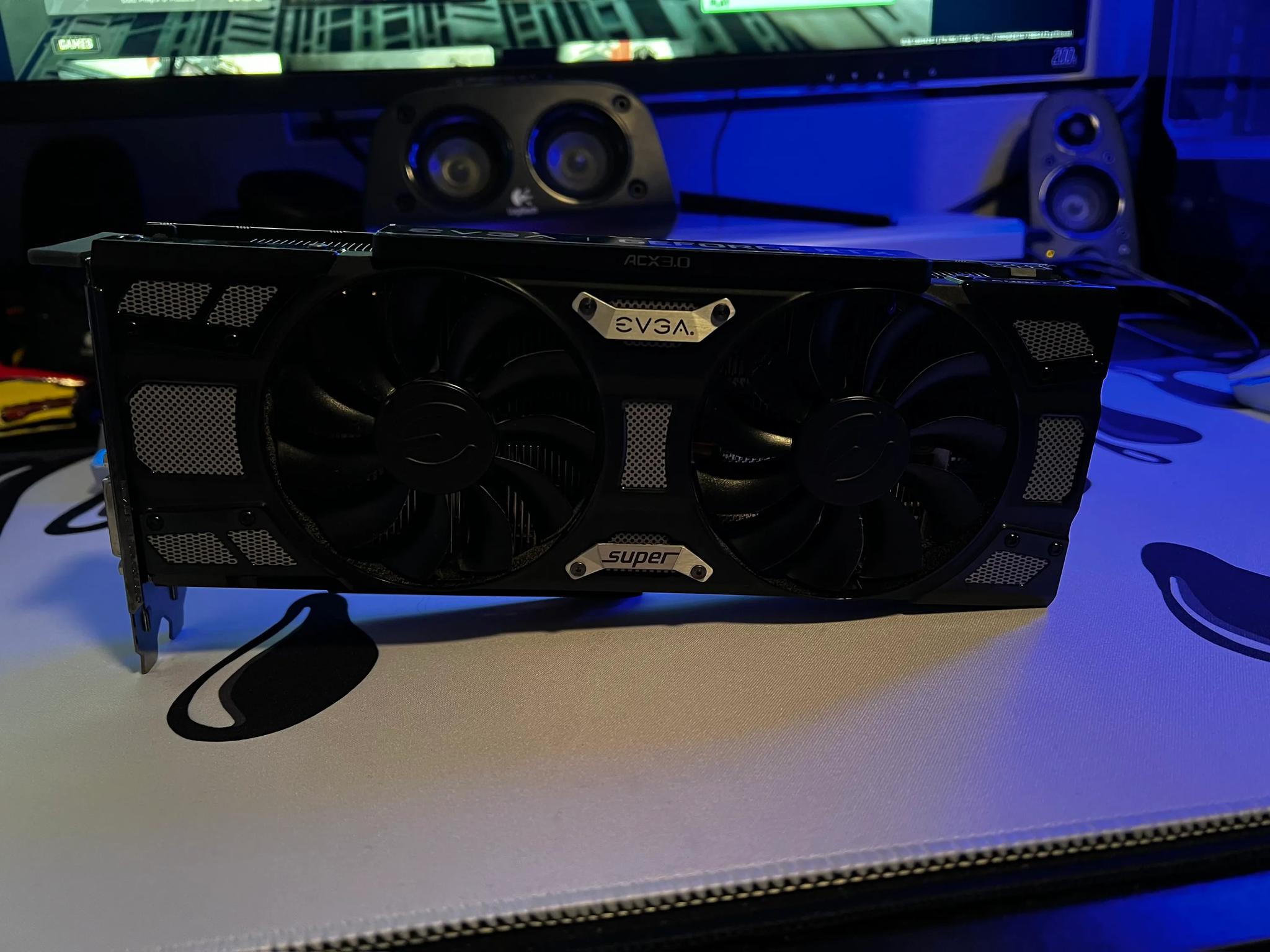 EVGA 2060 SUPER SC BLACK 8 GB