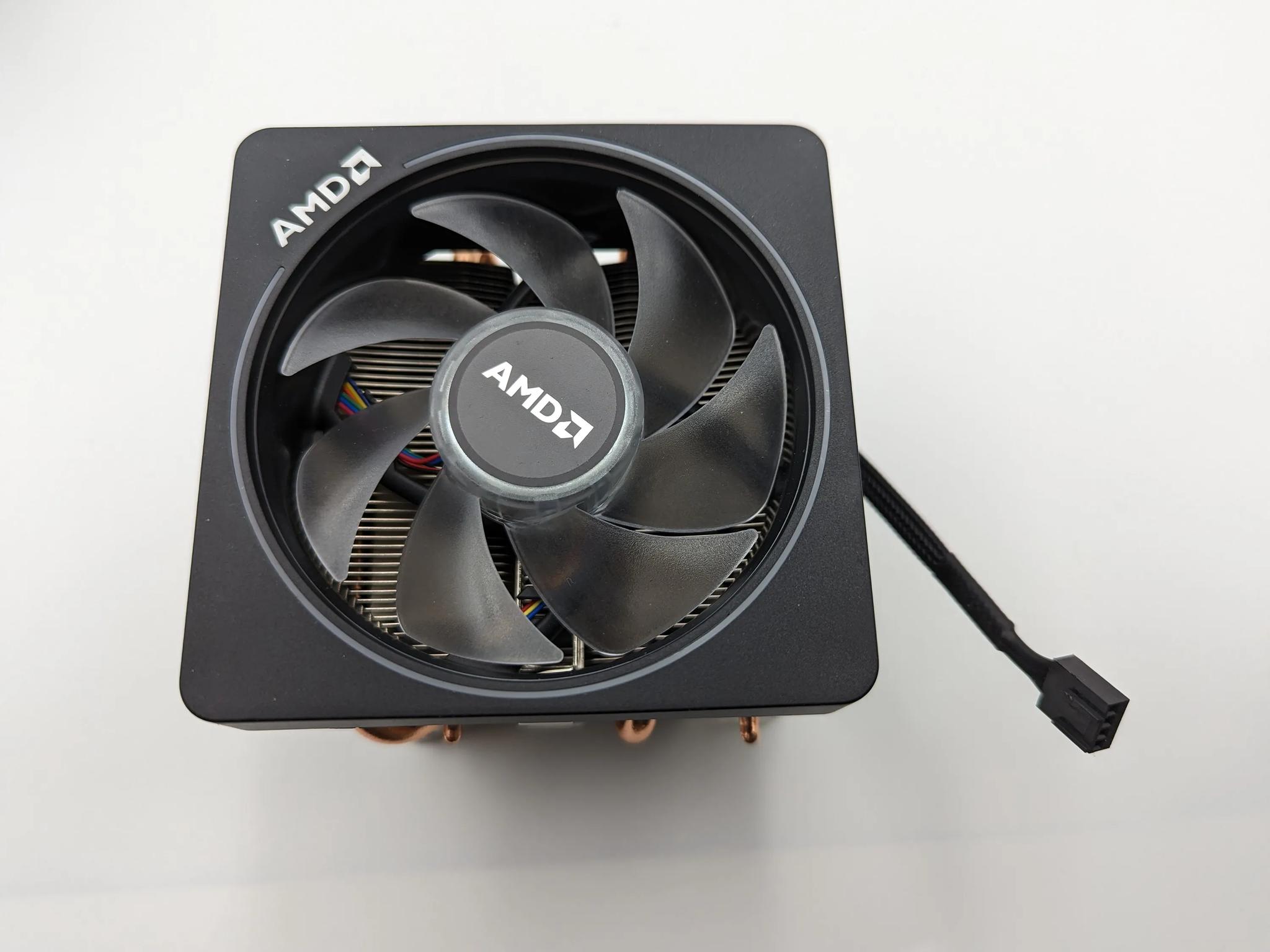 NIB AMD Wraith Prism Cooler