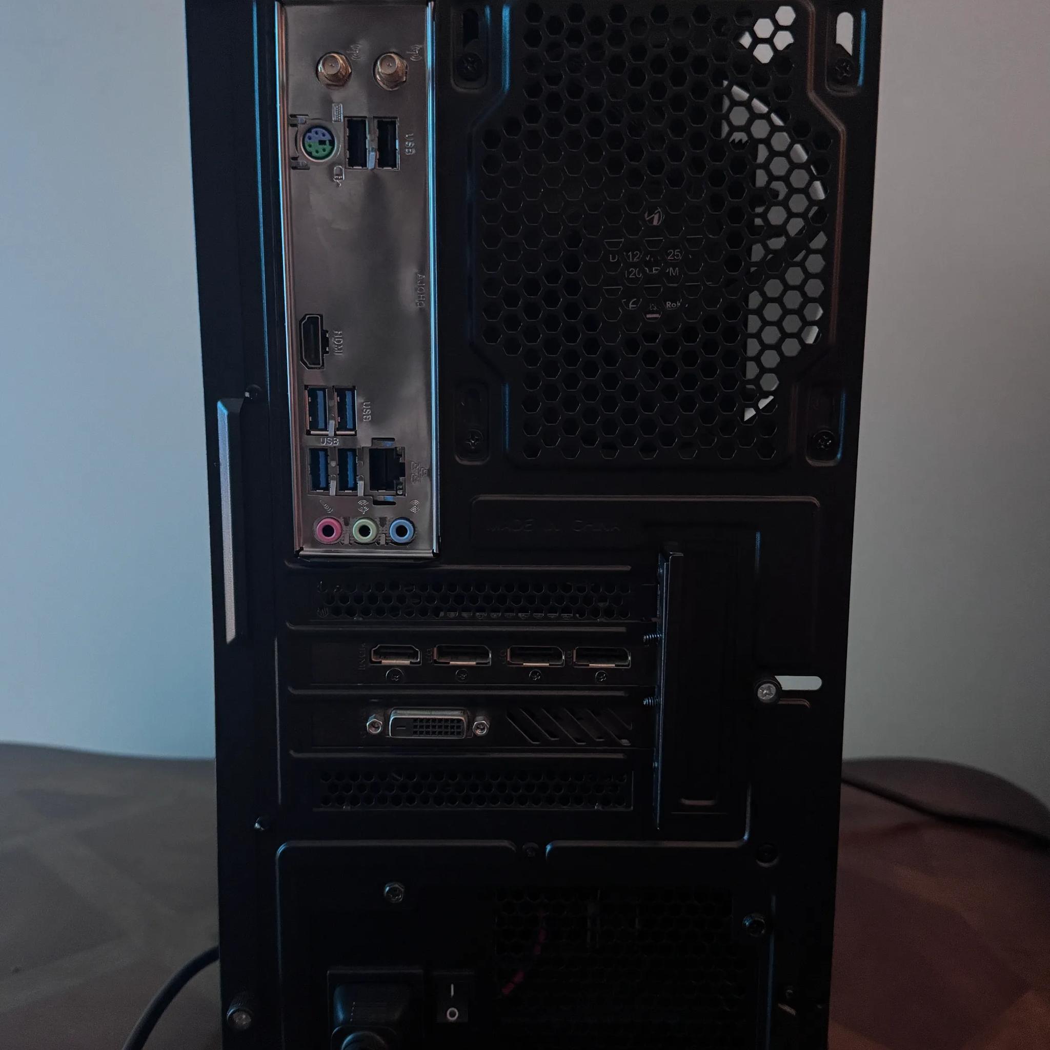BEST BUDGET GAMING PC STEALTHY BLACK RYZEN 5 GTX 1070 (with WiFi)