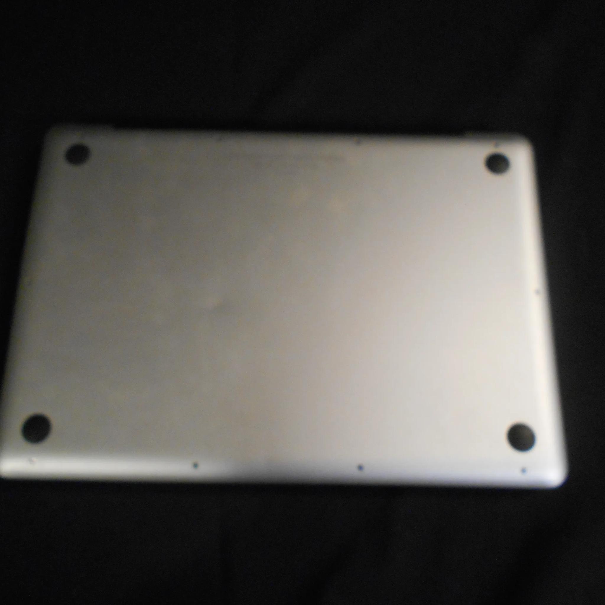 Macbook Pro i7 16gb Ram Sonoma