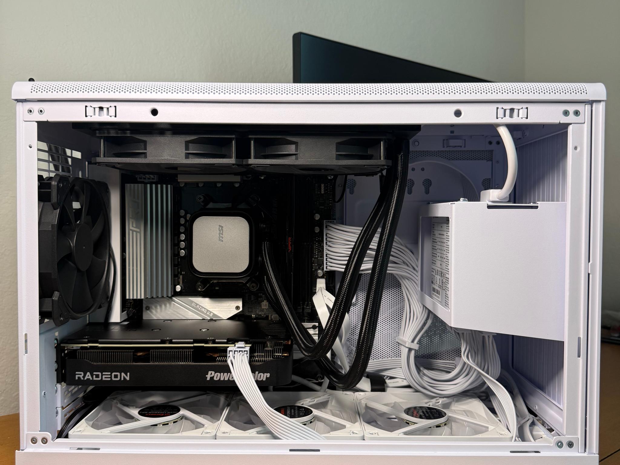 AMD Ryzen 5 9600X | Radeon RX 9060 XT 16GB | 16GB DDR5-6000 | 1TB NVMe | Liquid Cooled | WiFi 6E