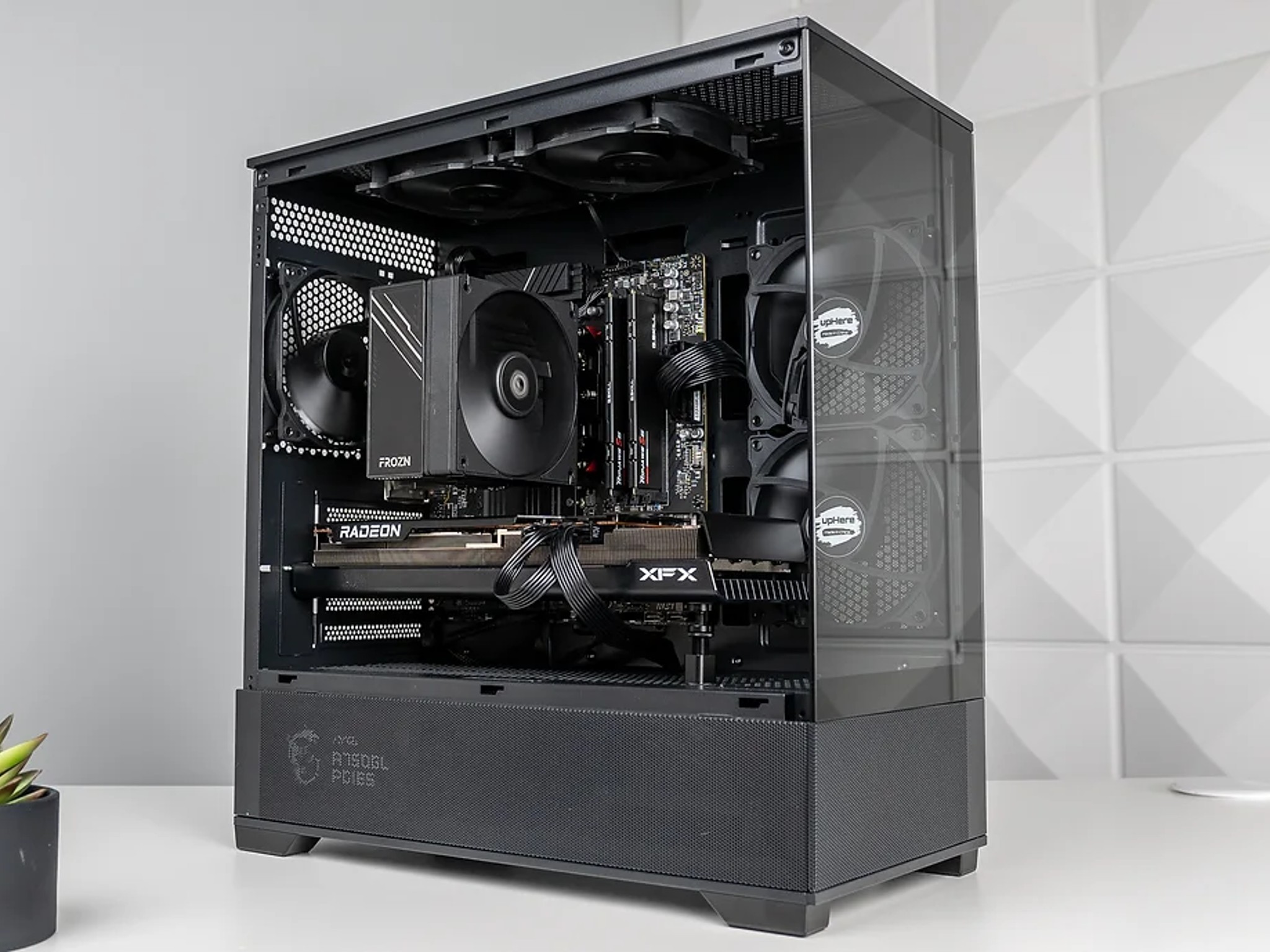 Ryzen 5 7600x XFX RX 7900 GRE Graphics Card