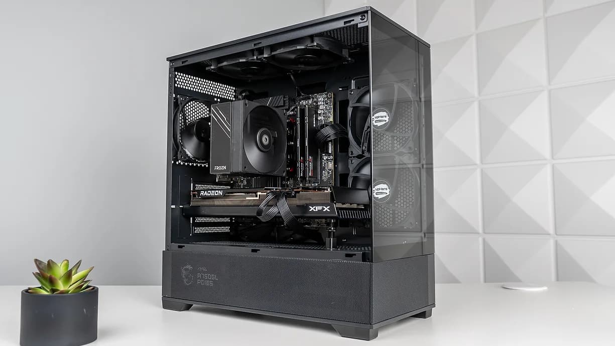 Ryzen 5 7600x XFX RX 7900 GRE Graphics Card