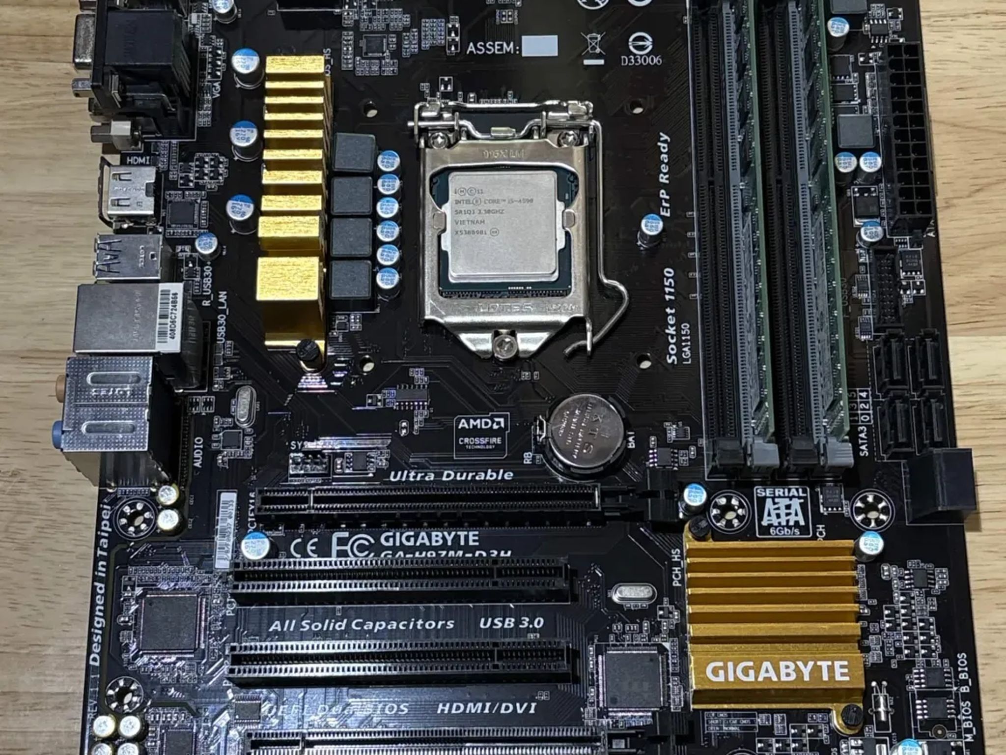 Gigabyte H87M-D3H / i5-4590 / 2x4GB DDR3 1600MHZ