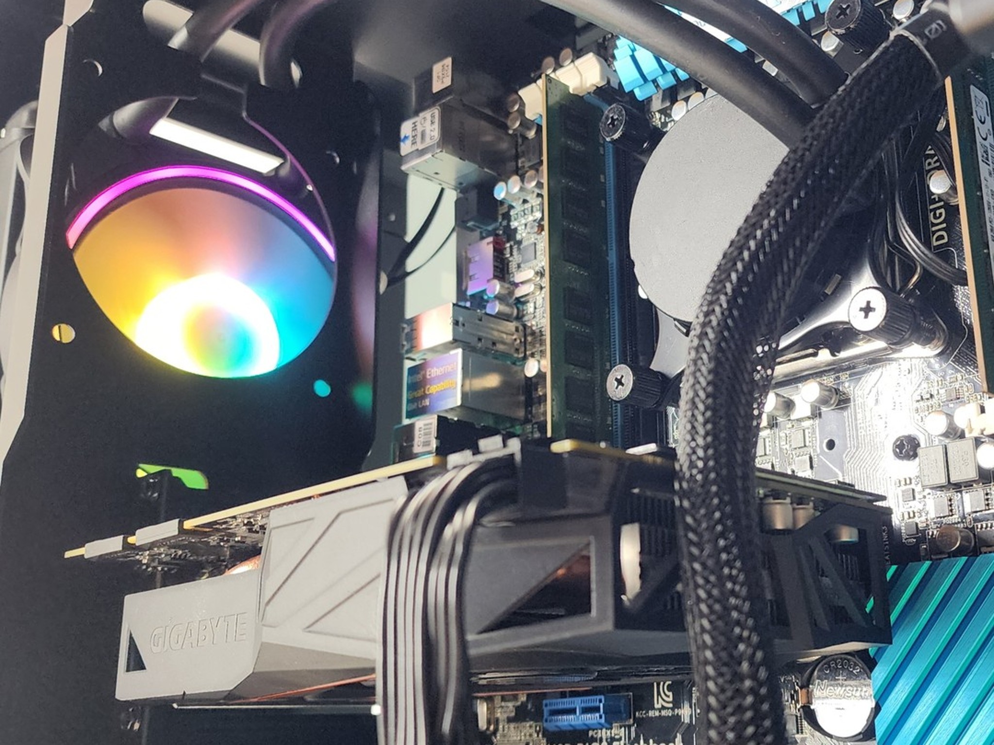 Gaming PC i7-3820 32GB RAM 1TB SSD GTX 1070 8GB Windows 11 Computer