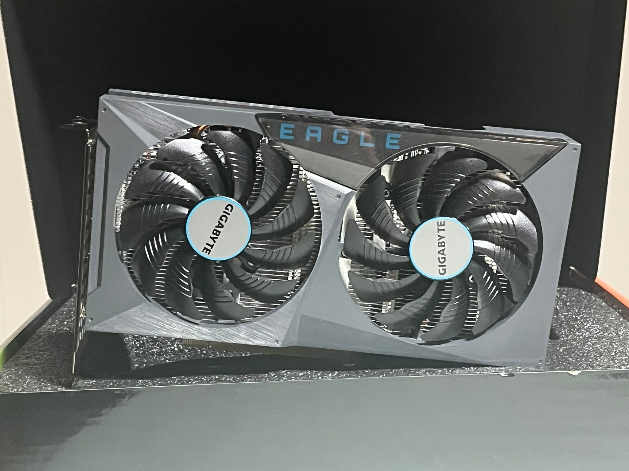 Gigabyte EAGLE OC GeForce RTX 3050 8GB