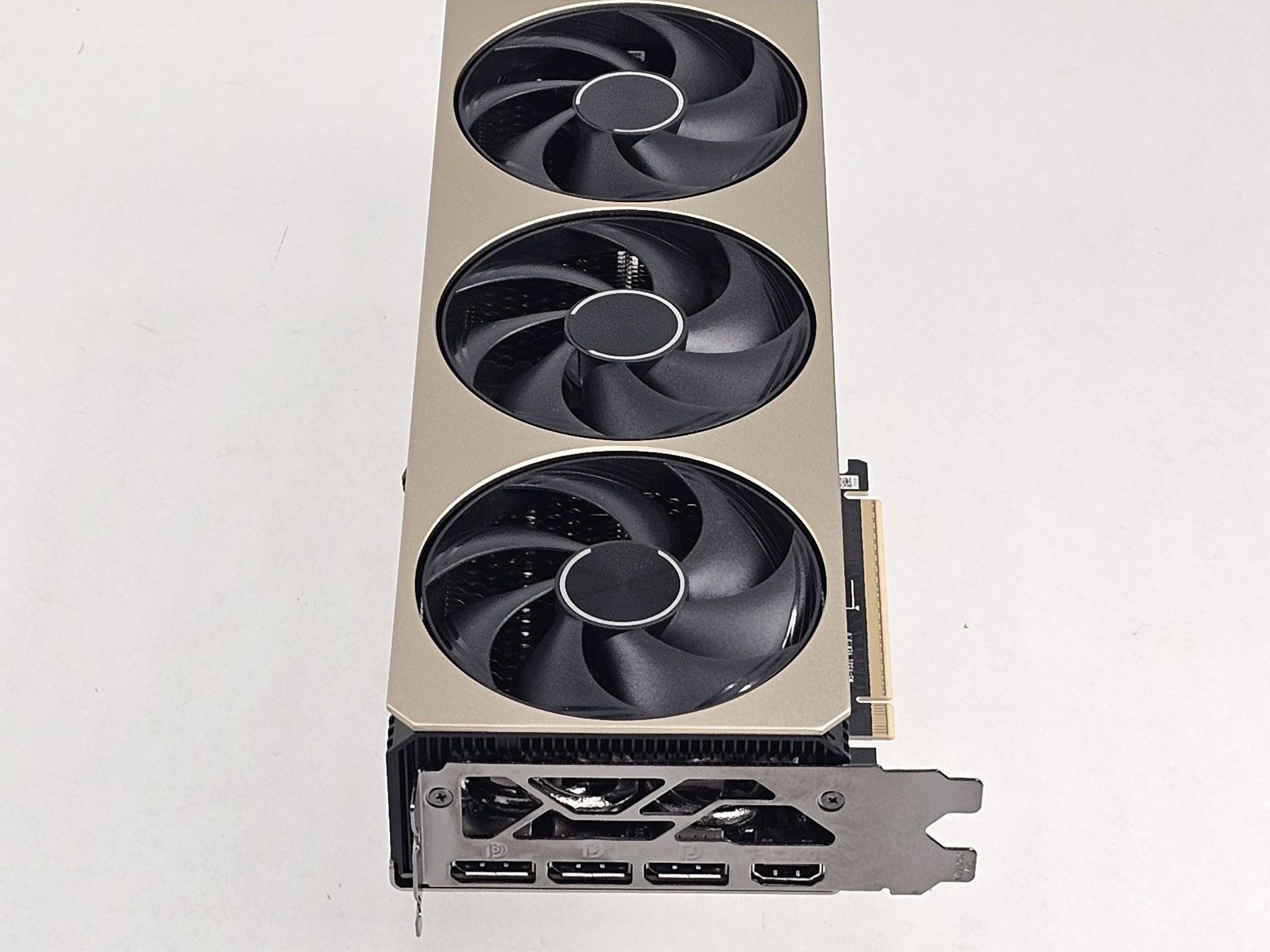 RTX 5070 Ti MSI INSPIRE 3X OC 16GB