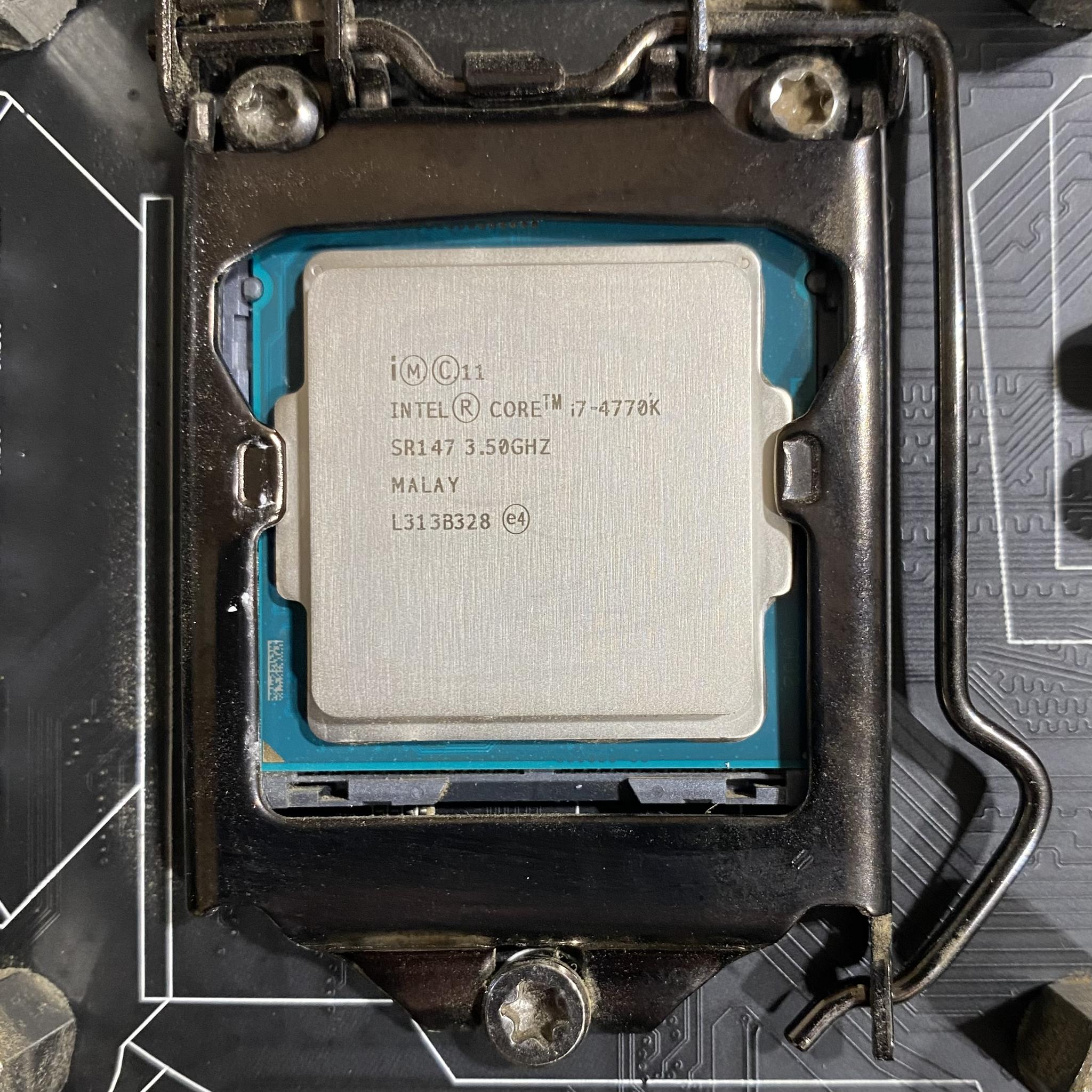 Intel Core i7-4770K CPU + GIGABYTE Motherboard + CPU Cooler Combo