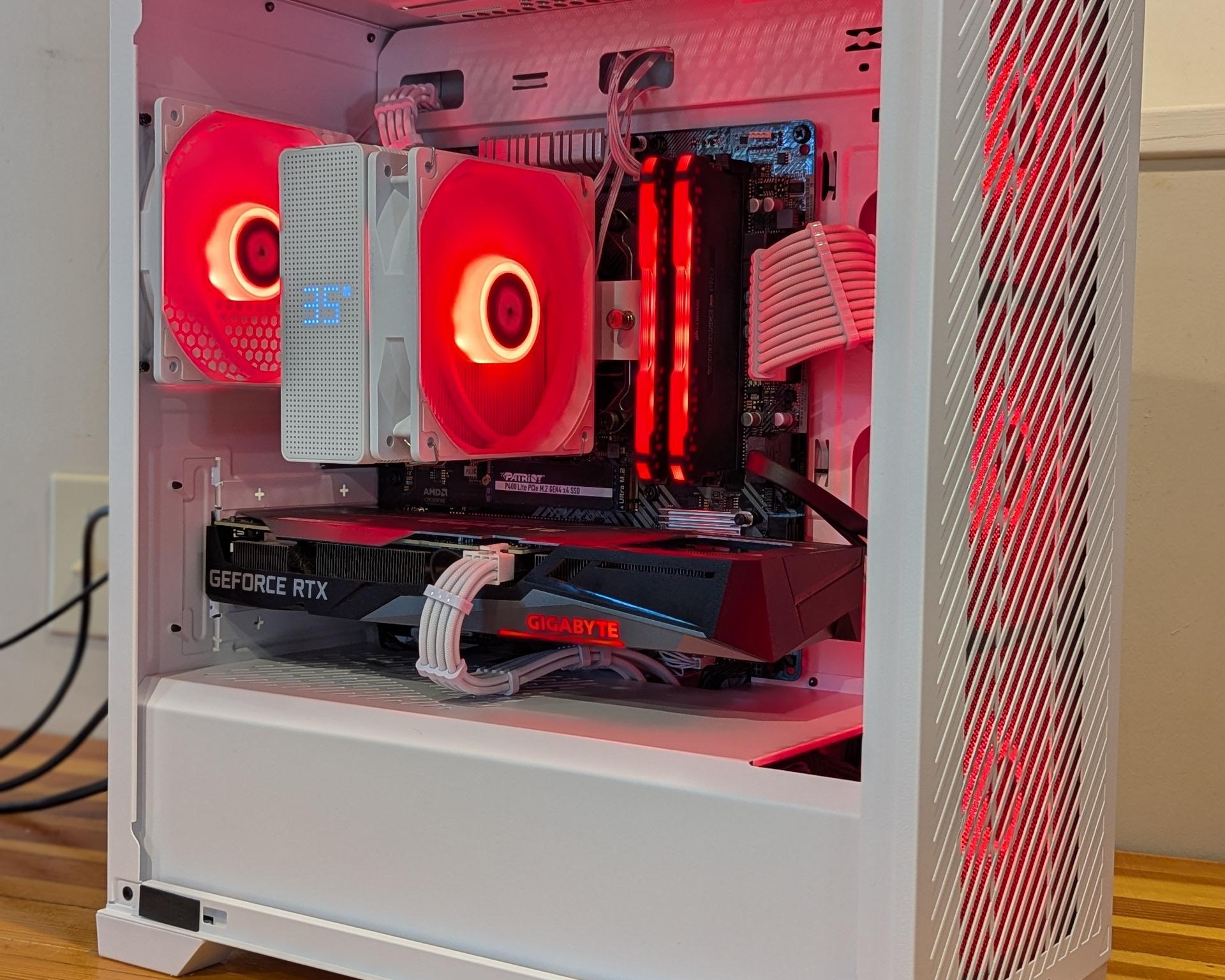 RTX 3060 || Ryzen 5 3600 || Black and White Gaming PC