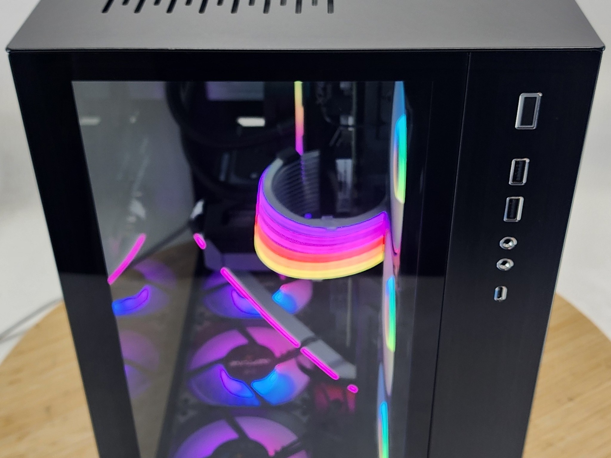 Gaming PC Ryzen 5 7600X3D 16GB RAM 1TB SSD RTX 5060  8GB Windows 11 Computer