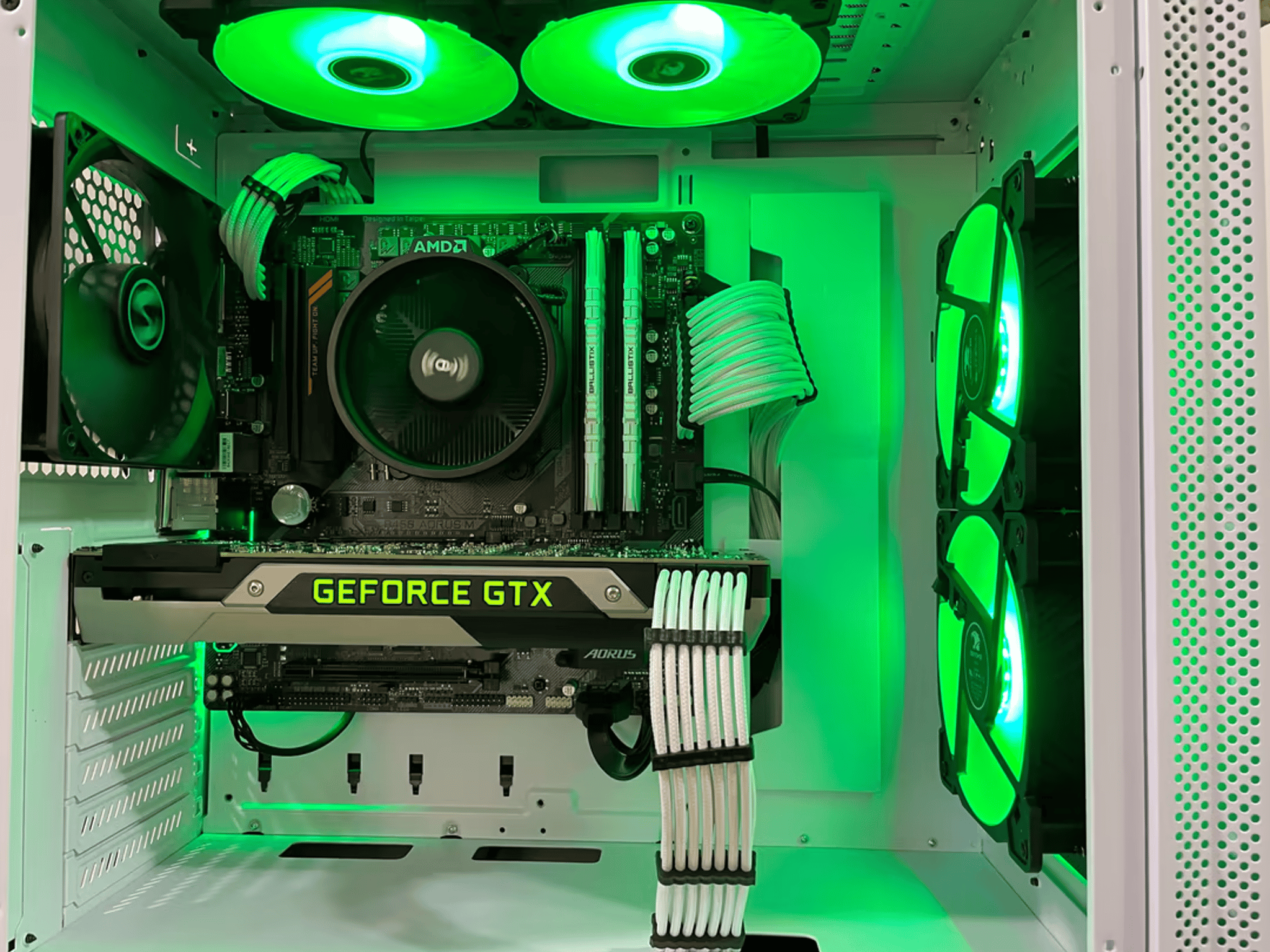 “Flashbang”- R5 2600/ GTX 980TI Mid-Range Gaming PC