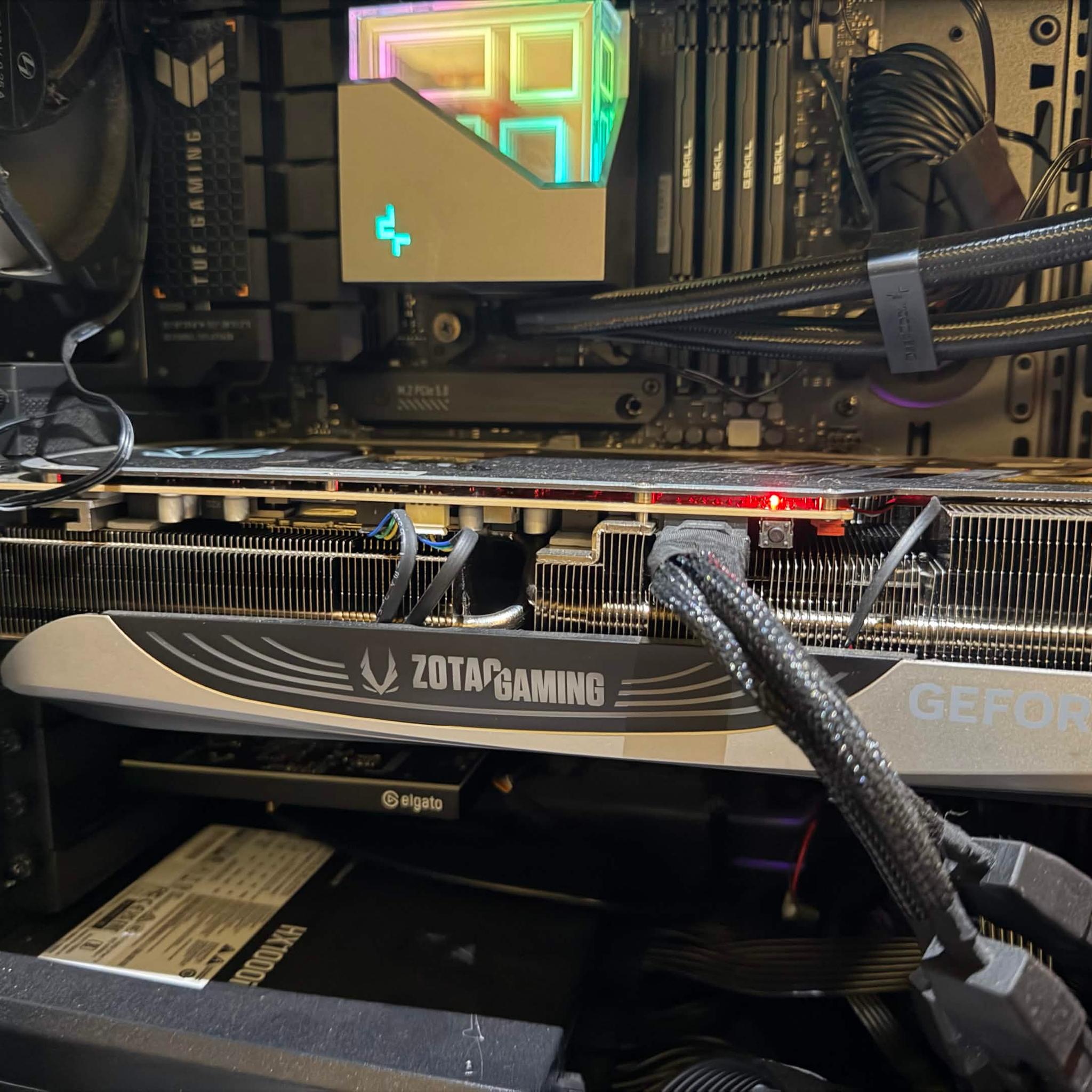 ZOTAC GAMING GeForce RTX 4090 Trinity OC
