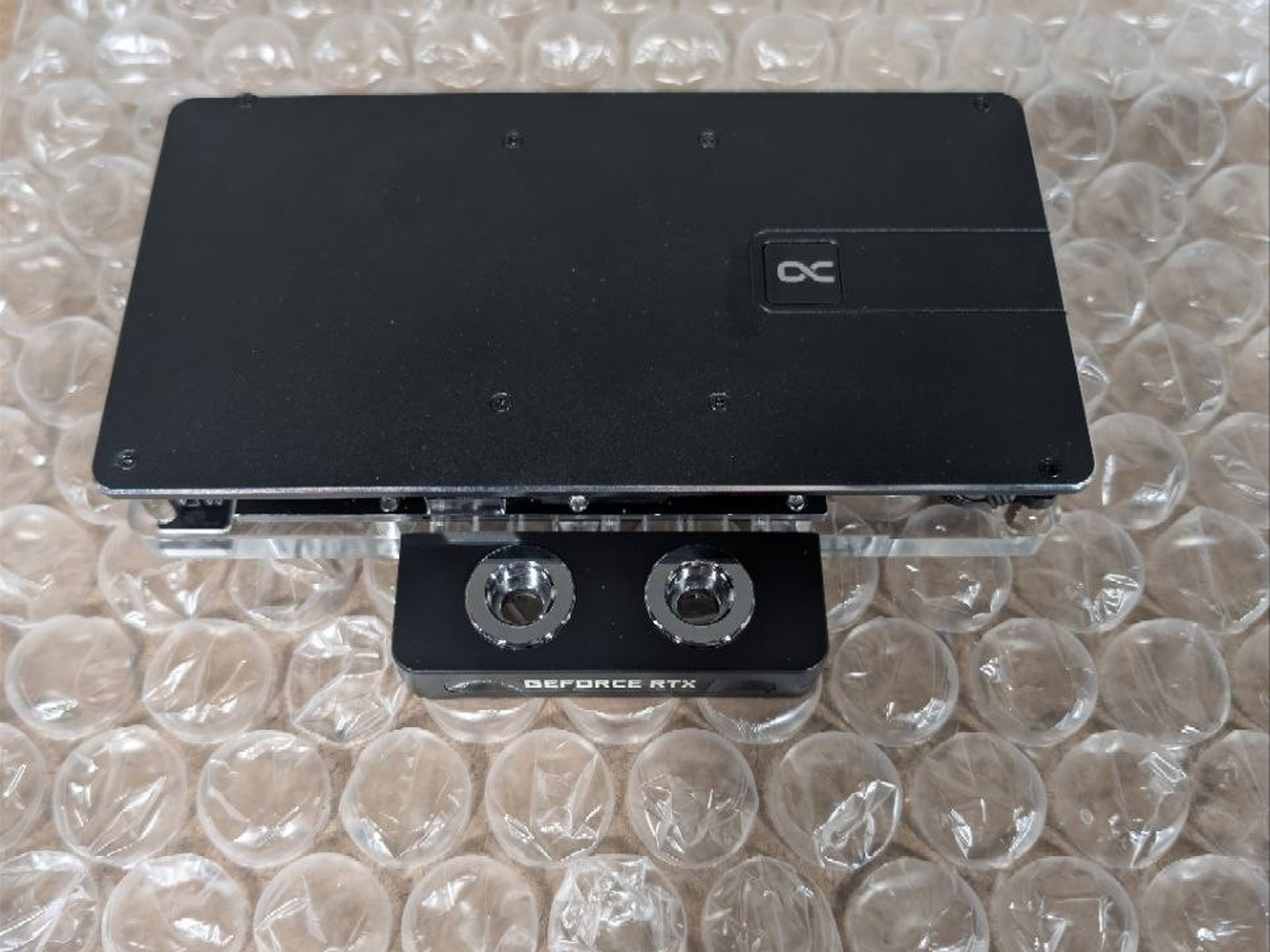 Alphacool Core Geforce RTX 5080/5070Ti Reference Waterblock with Backplate
