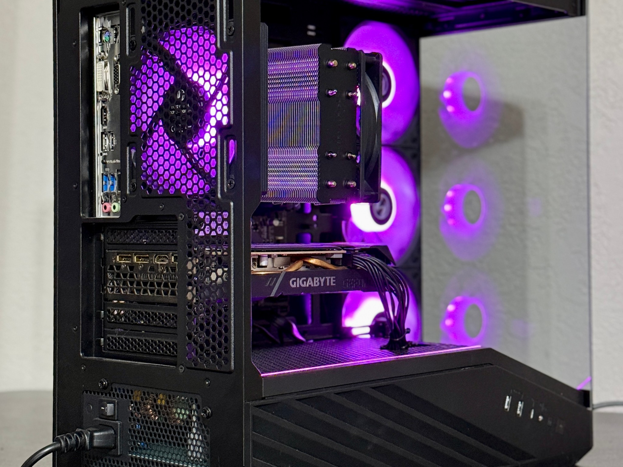 Gaming PC - Ryzen 5 3600, RTX 2060