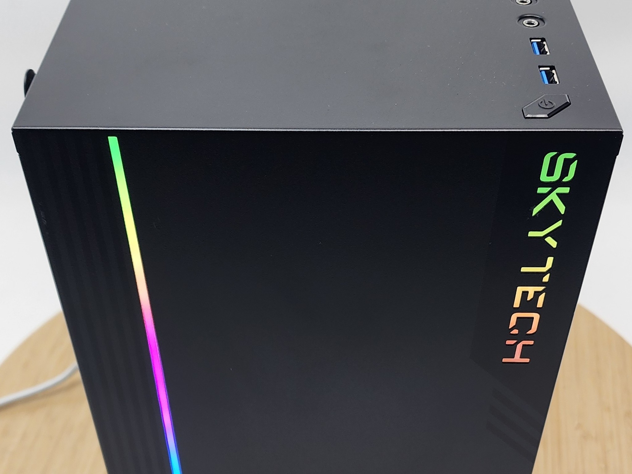 Gaming PC Ryzen 7 4700GE 32GB RAM 1TB SSD GTX 1650 SUPER 4GB Windows 11 Computer