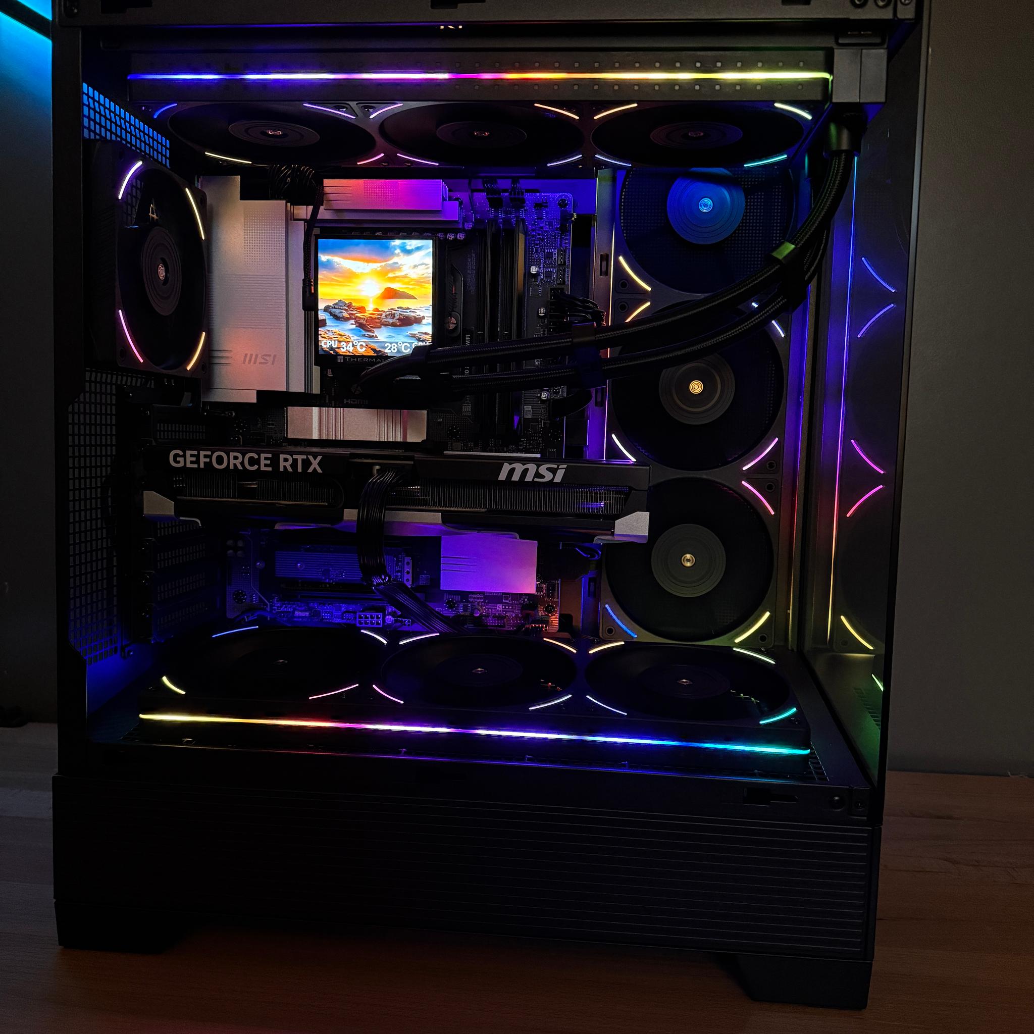 👨‍🚀Gaming PC | Ryzen 9900X, RTX 5070 Ti, 32GB DDR5 6000, 2TB Gen4 SSD, 1000W Thermaltake