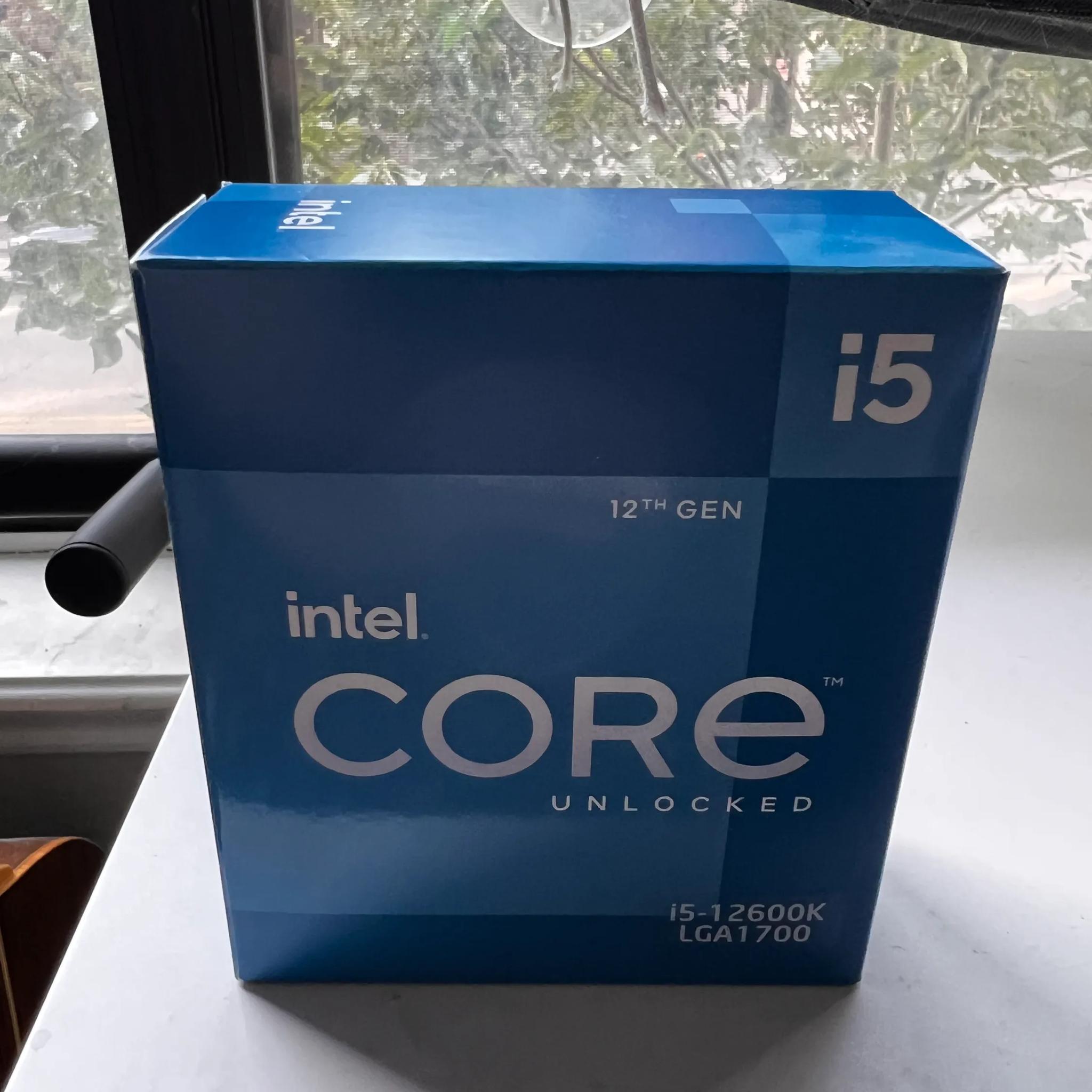 Intel Core i5-12600k