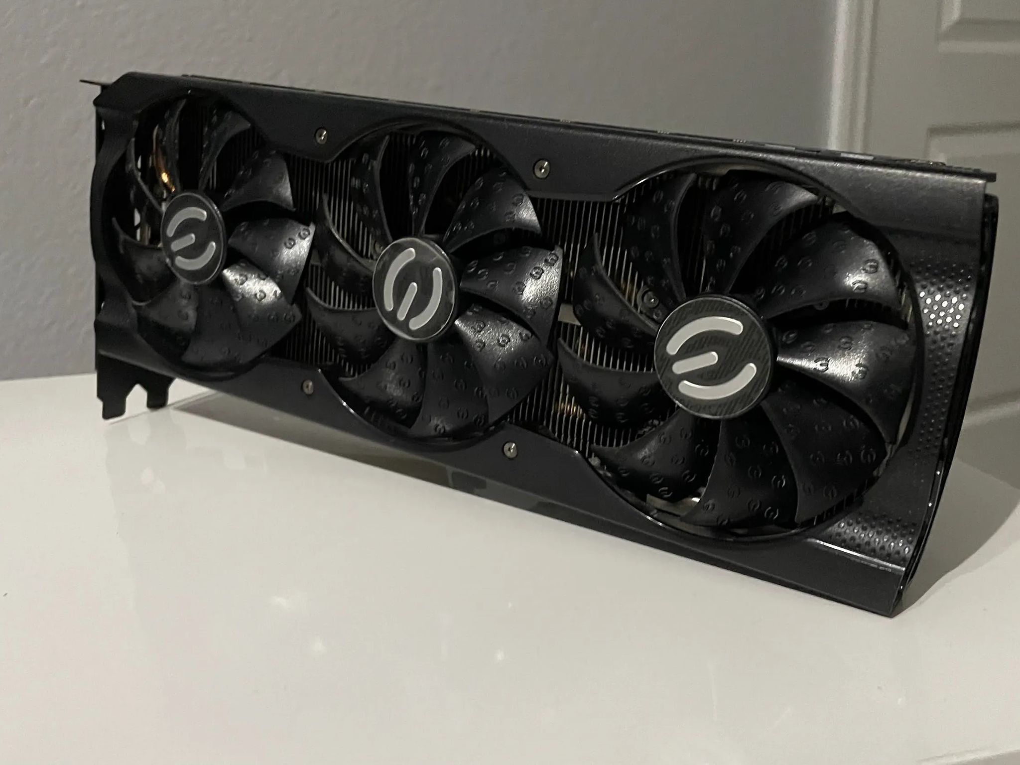 EVGA GeForce RTX 3070 XC3 ULTRA GAMING, 08G-P5-3755-KR, 8GB GDDR6
