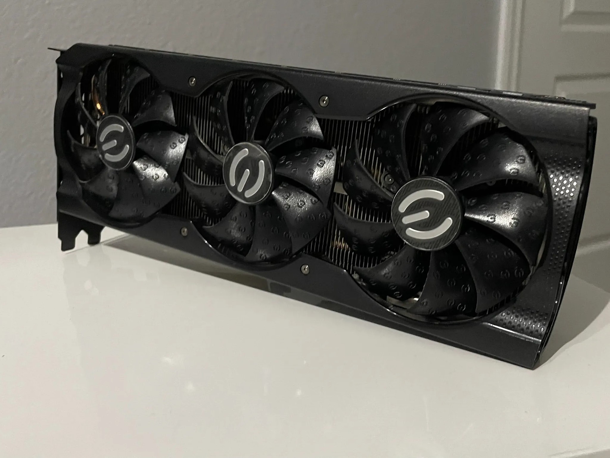 EVGA GeForce RTX 3070 XC3 ULTRA GAMING, 08G-P5-3755-KR, 8GB GDDR6