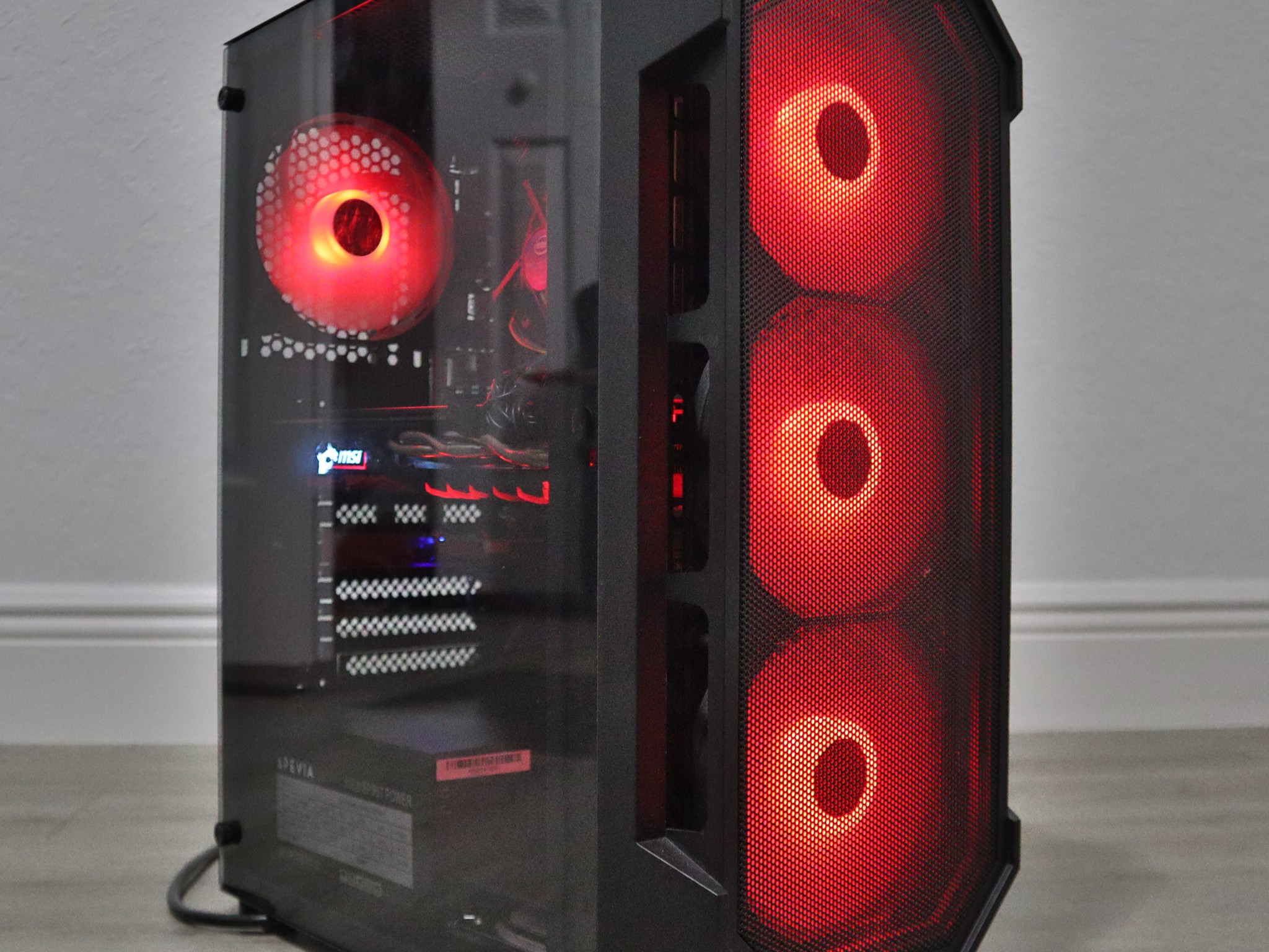 Gaming PC - GTX 1080, i7-7700, 16GB DDR4, WIFI, ARGB, BLACK, 120GB SATA SSD, 1TB HDD.