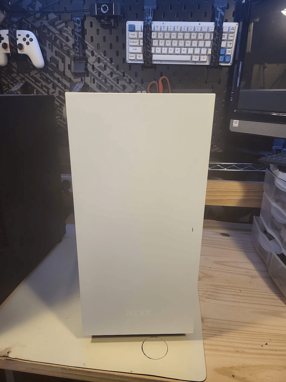 Snow Day | Ryzen 5 1600 AF, GTX 1060, 16 gb RAM, 500 gb SSD, b450, NZXT H510